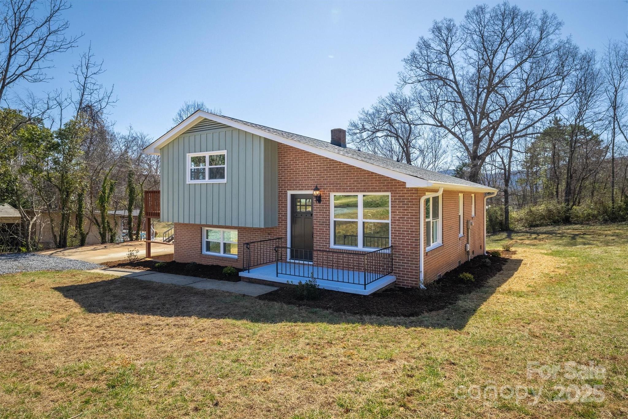 207 Page Street
