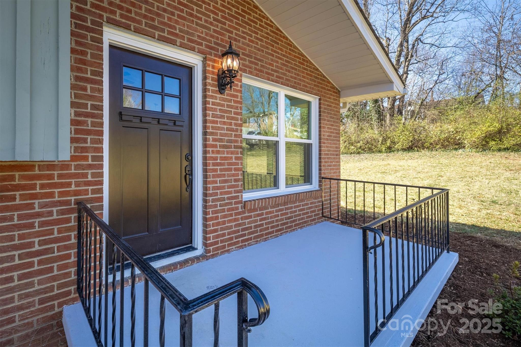 207 Page Street