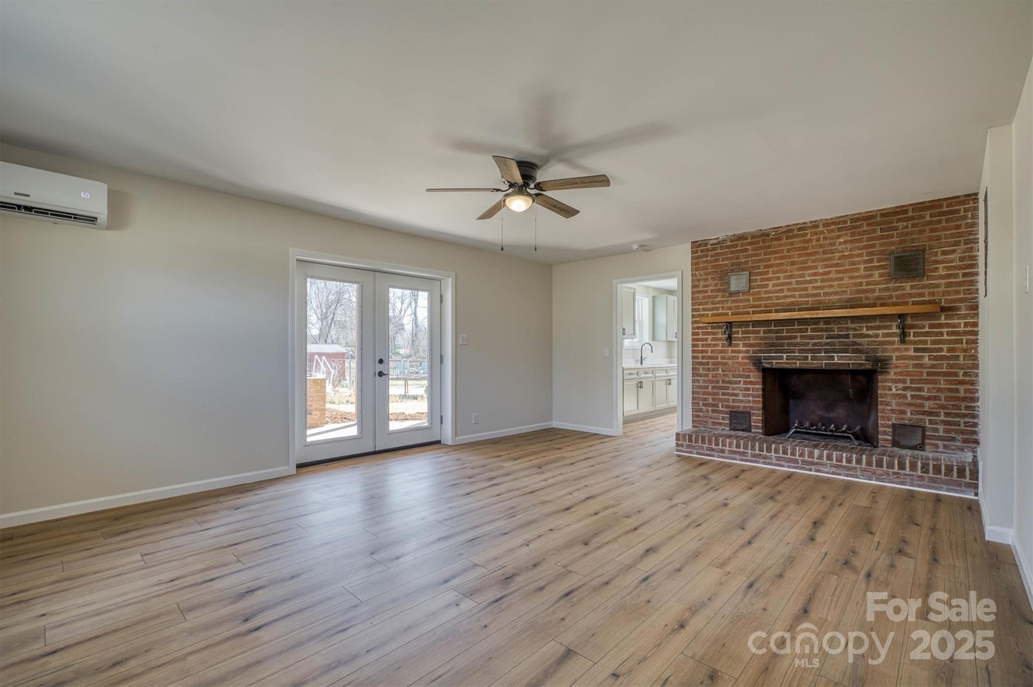 207 Page Street