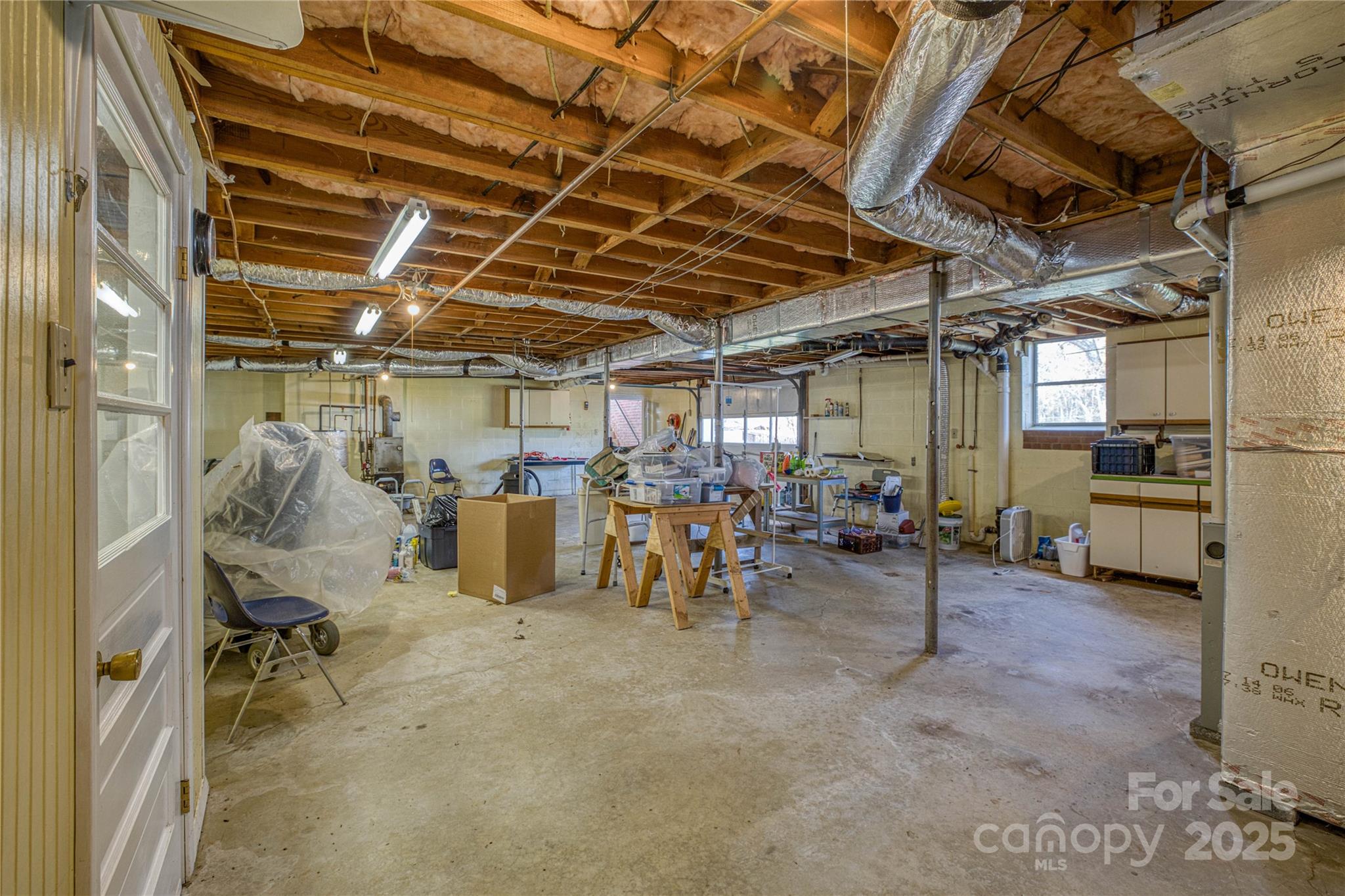 3205 Westview Street