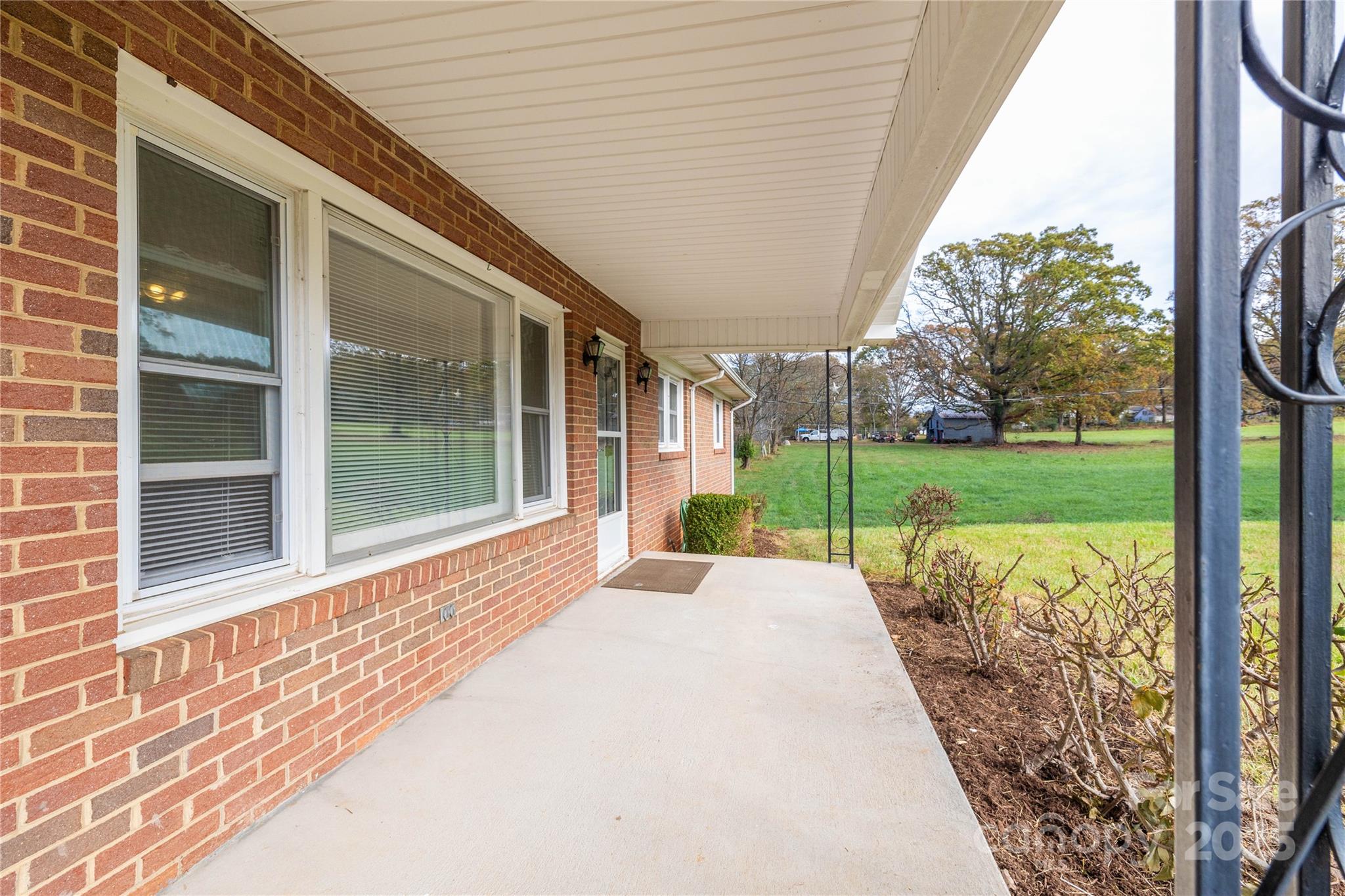 3205 Westview Street