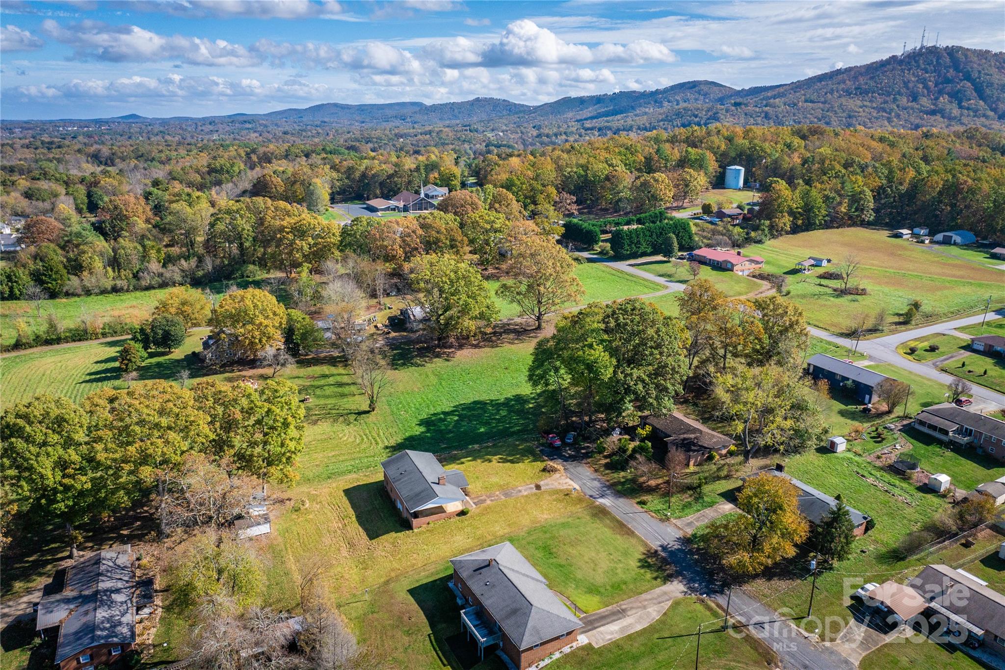 3205 Westview Street