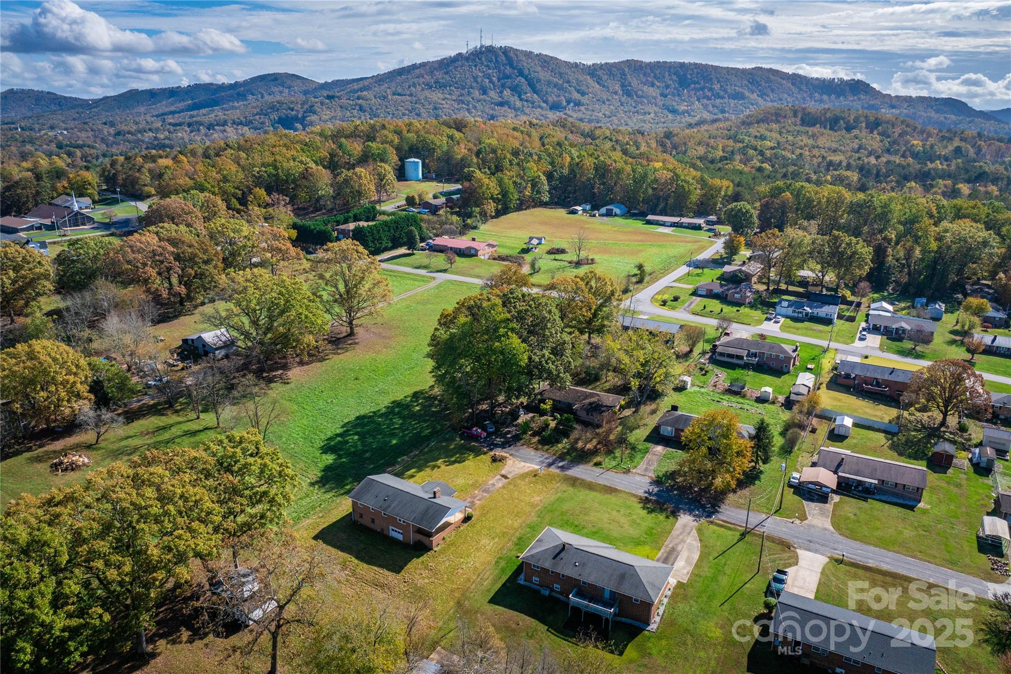 3205 Westview Street