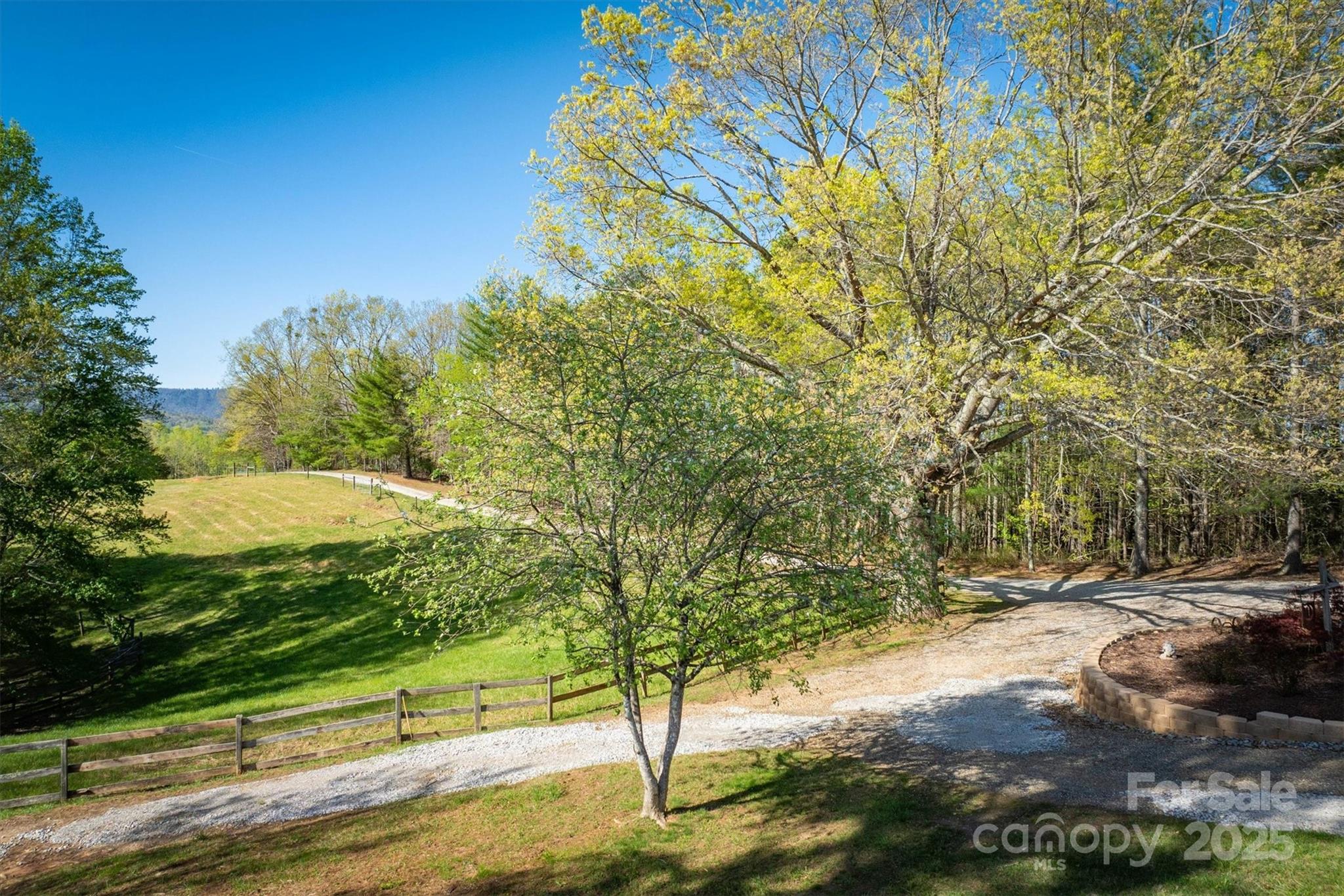 1414 Merry Heart Lane