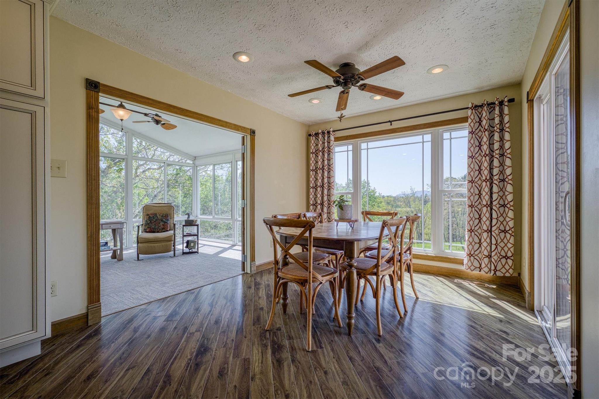 1414 Merry Heart Lane