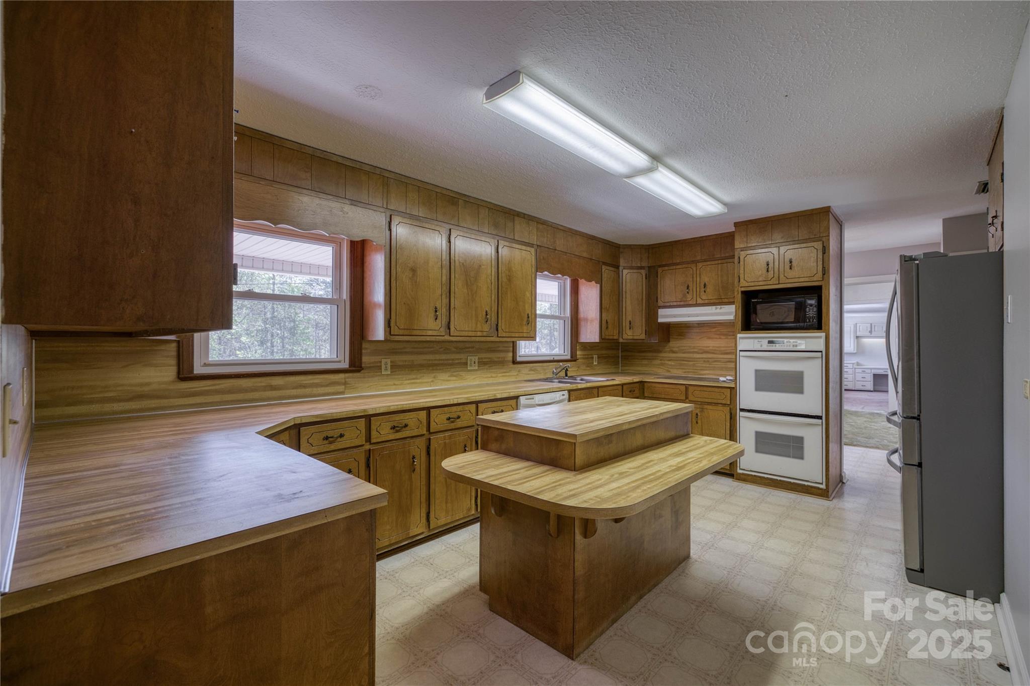 308 Praley Street NW