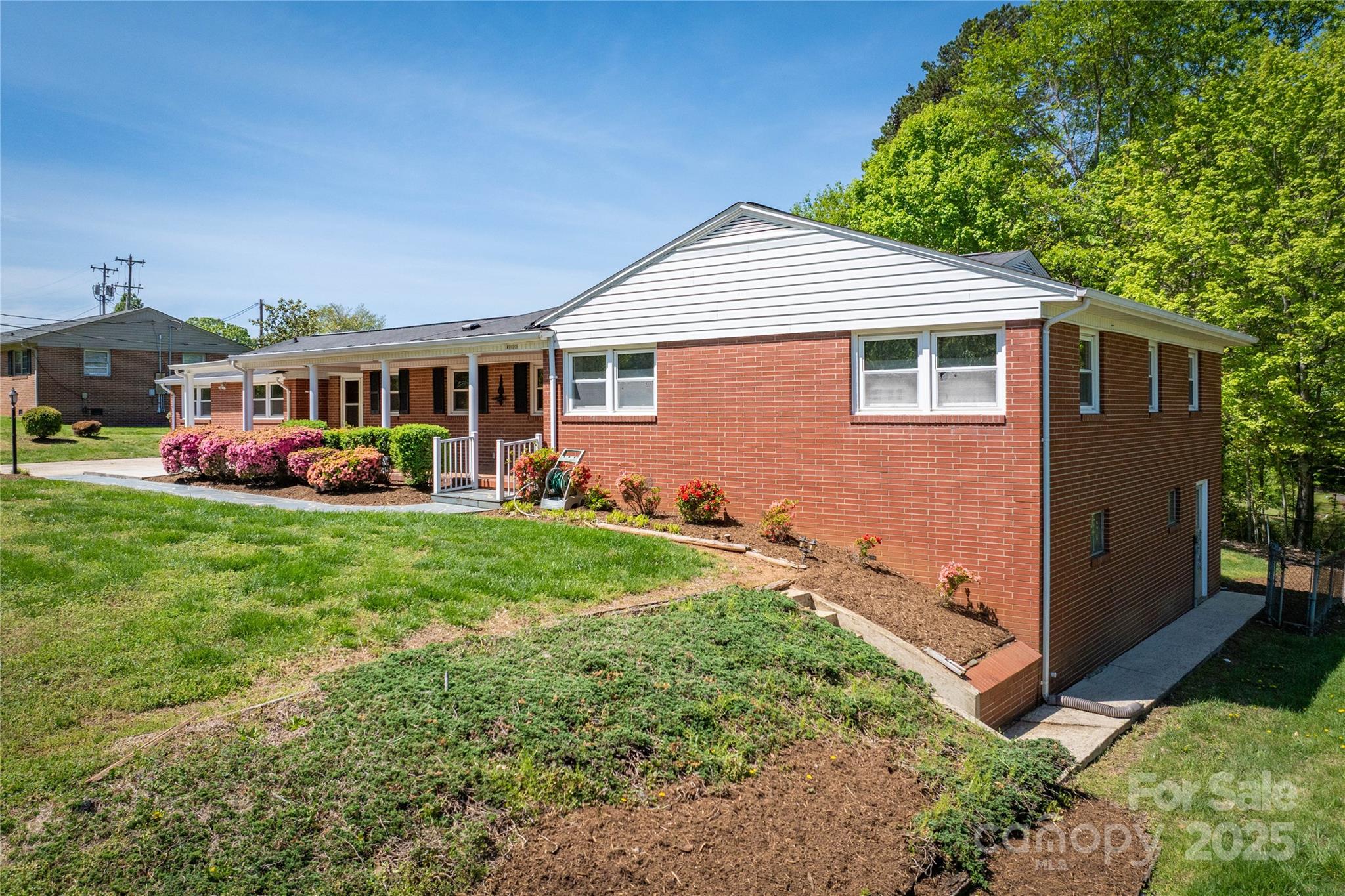 308 Praley Street NW