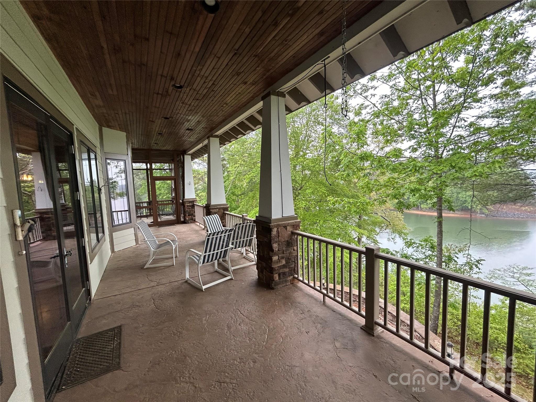 2071 Starboard Lane