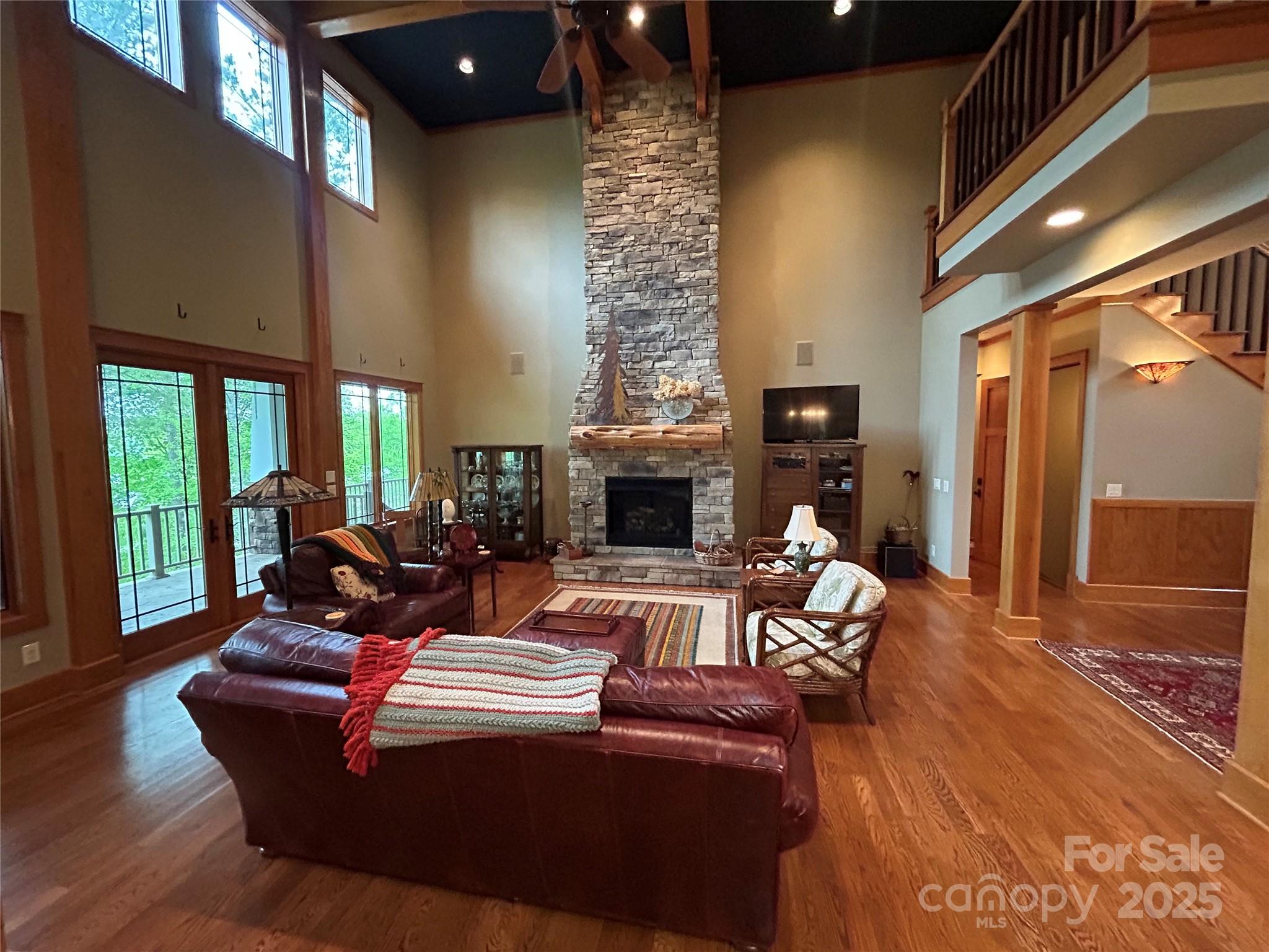 2071 Starboard Lane