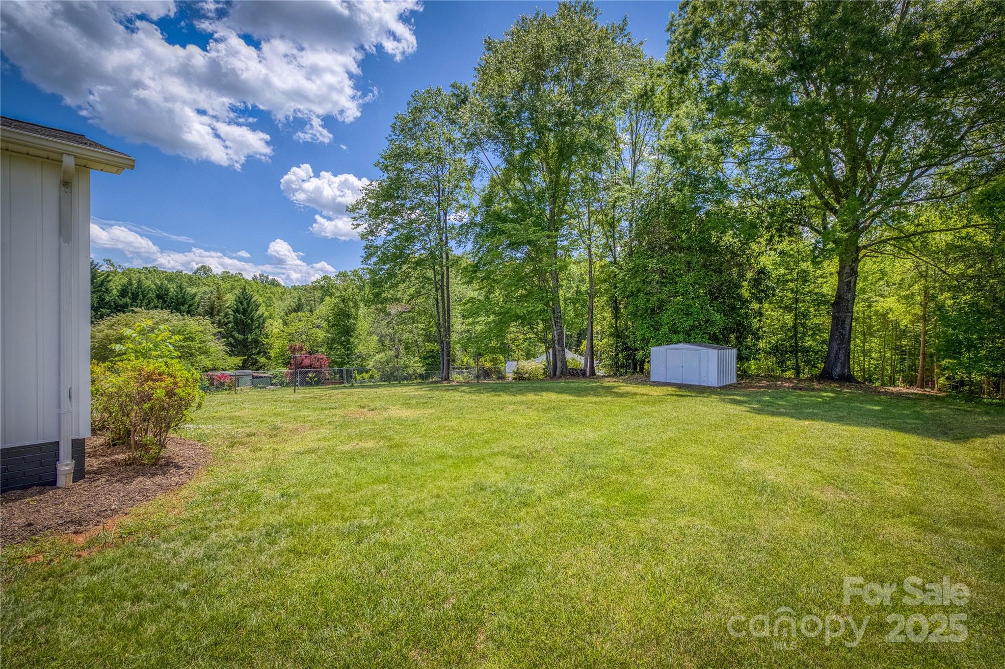 417 Mountain View Avenue SE