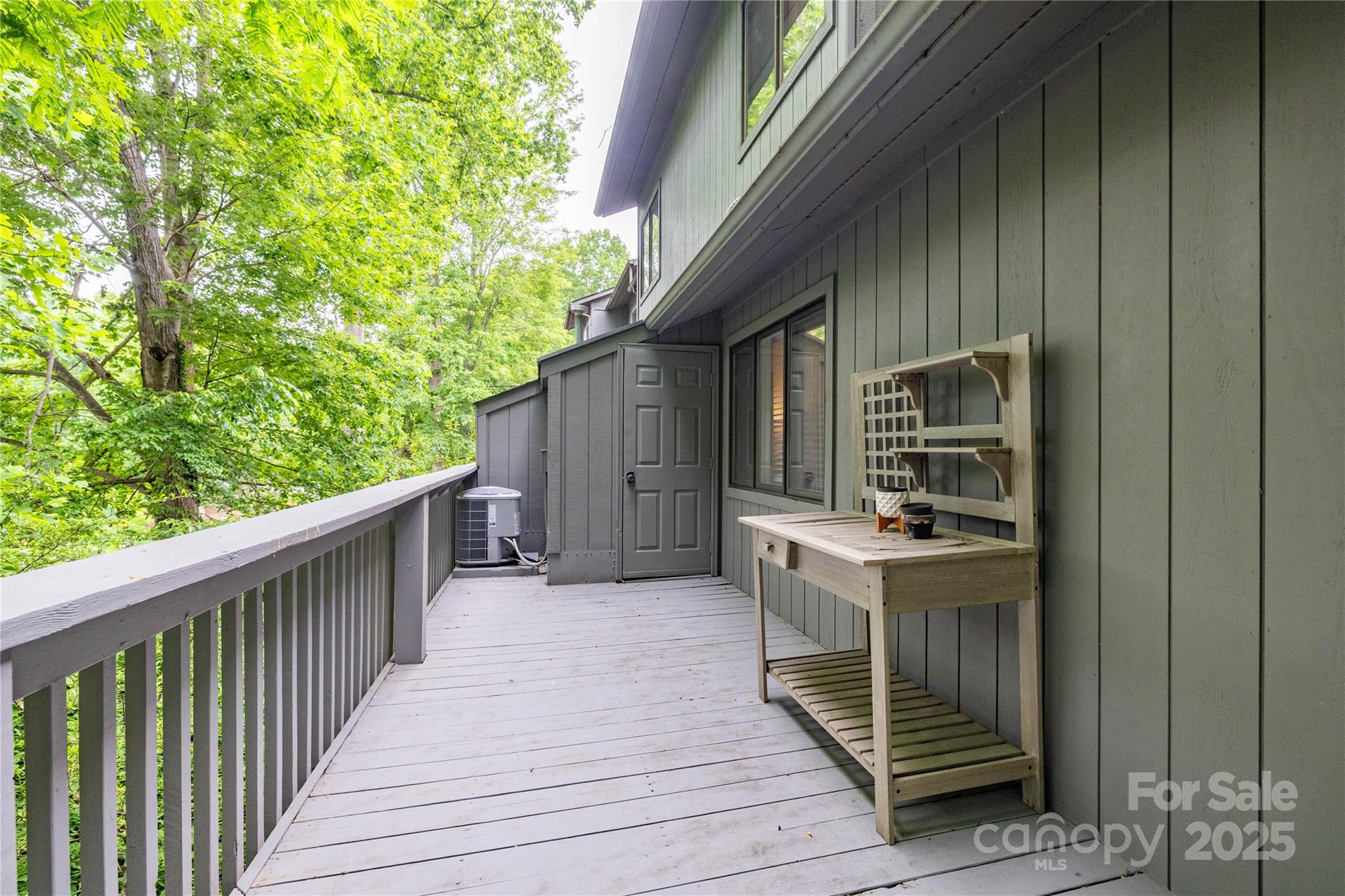 206 Independence Trail