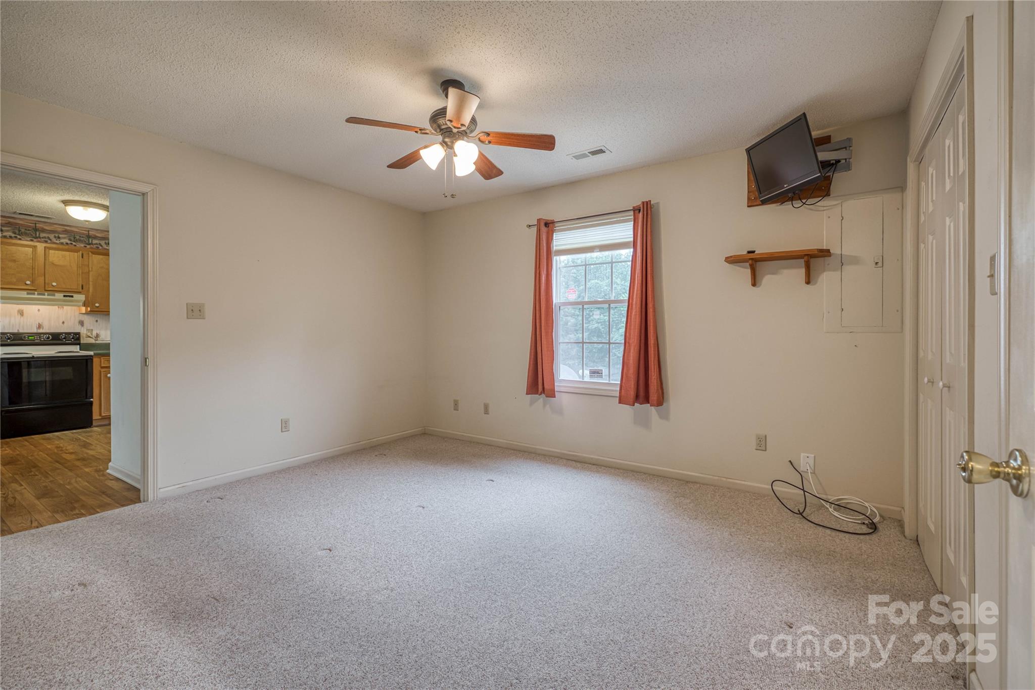 130 24th Street NW