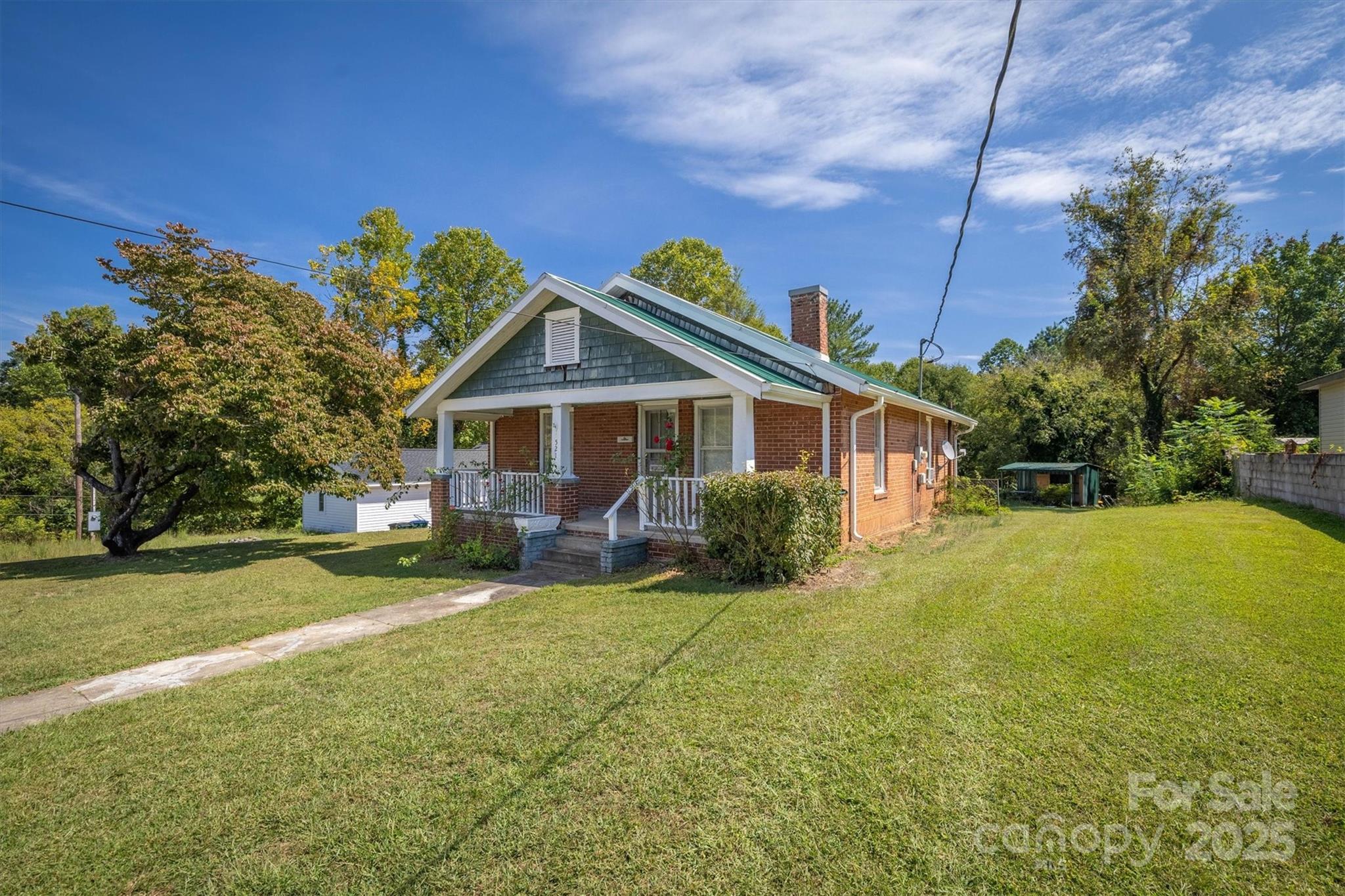 521 Praley Street SW