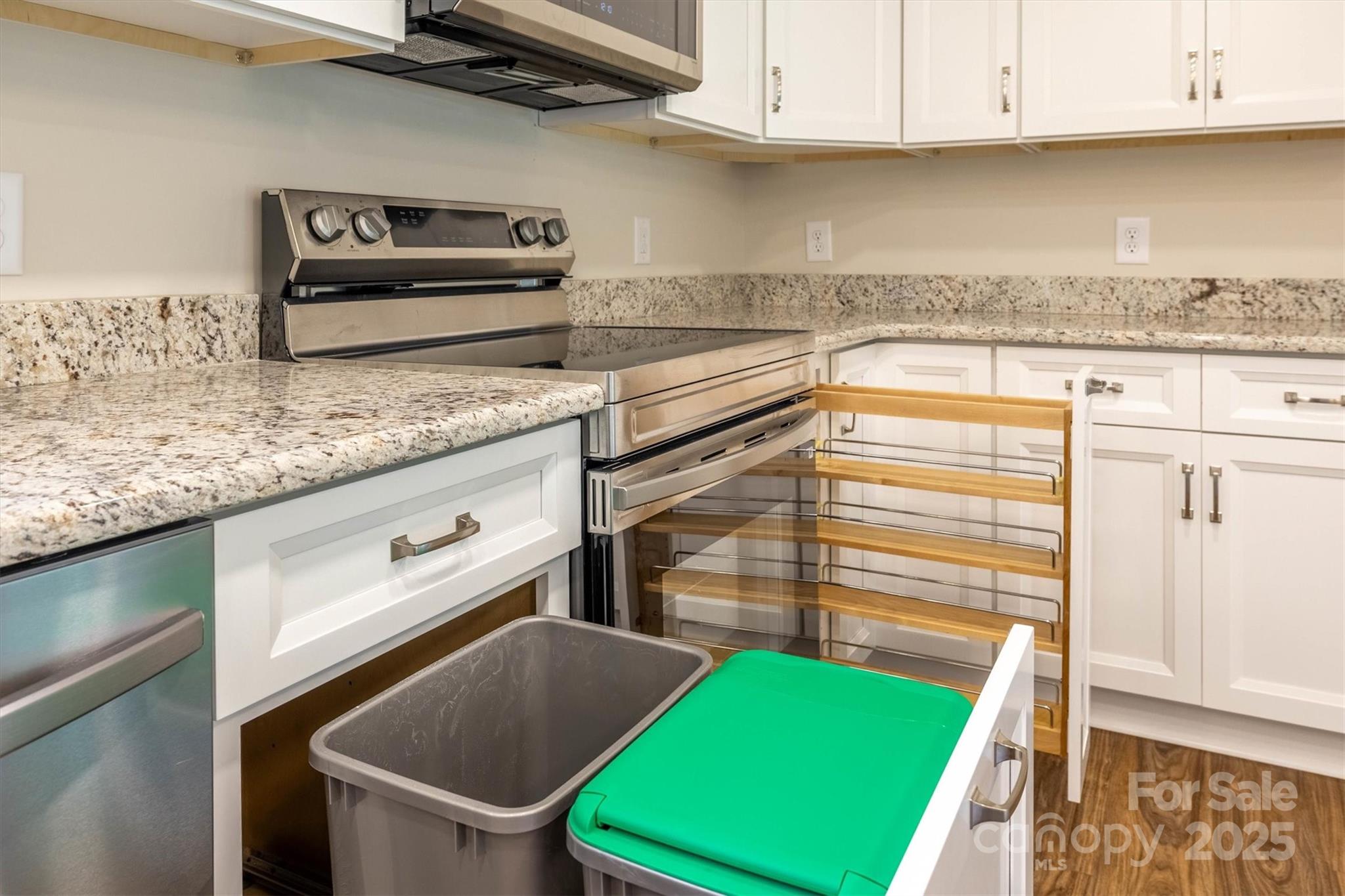 2912 Woodstream Drive