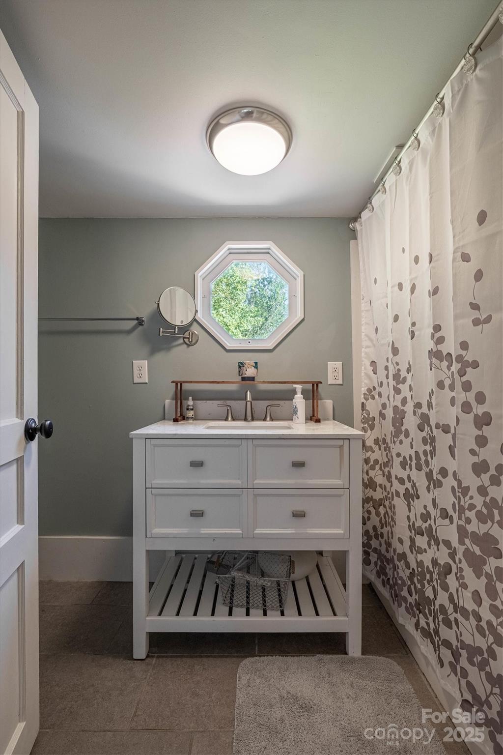 244 N Anderson Street