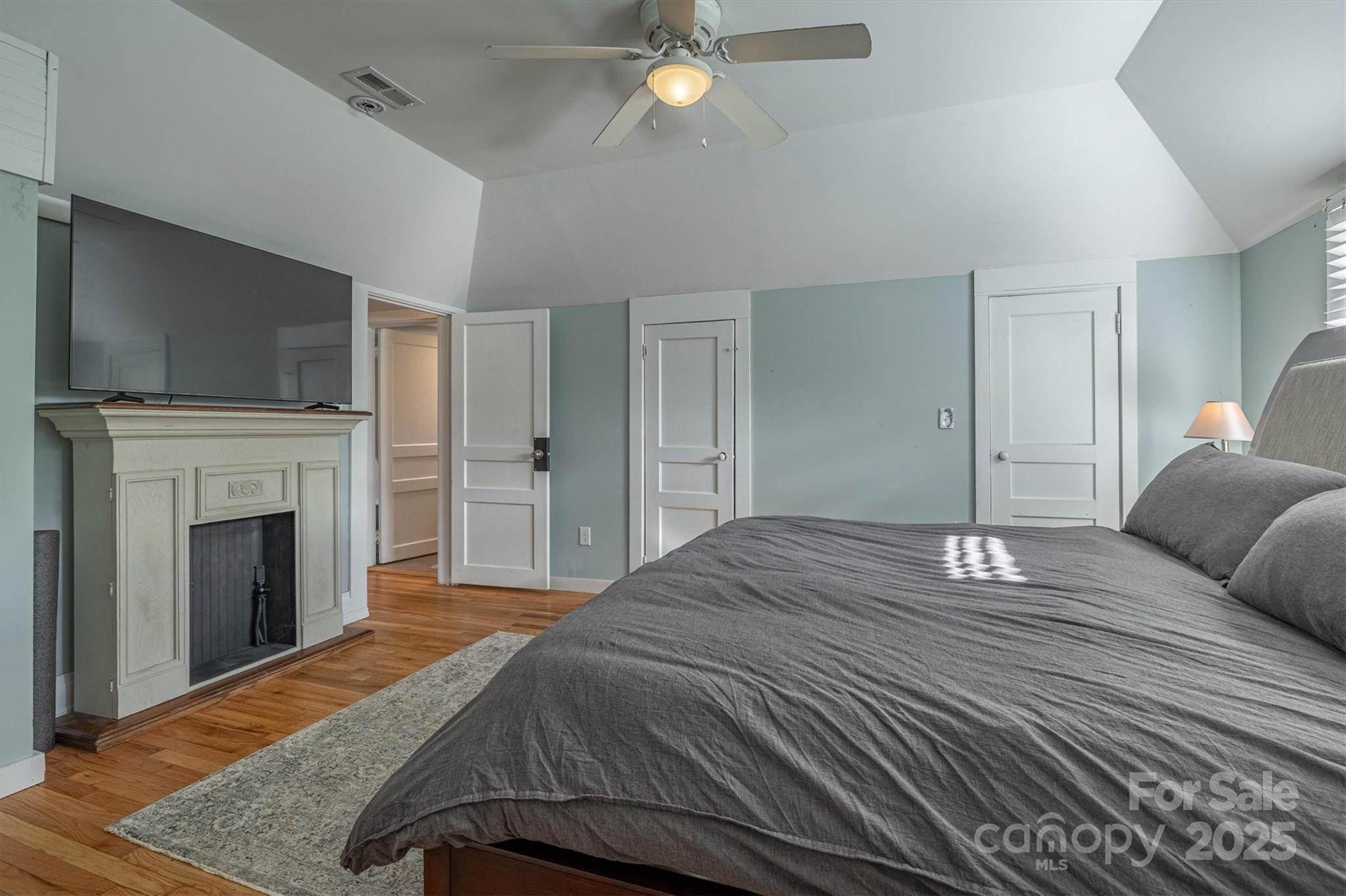 244 N Anderson Street