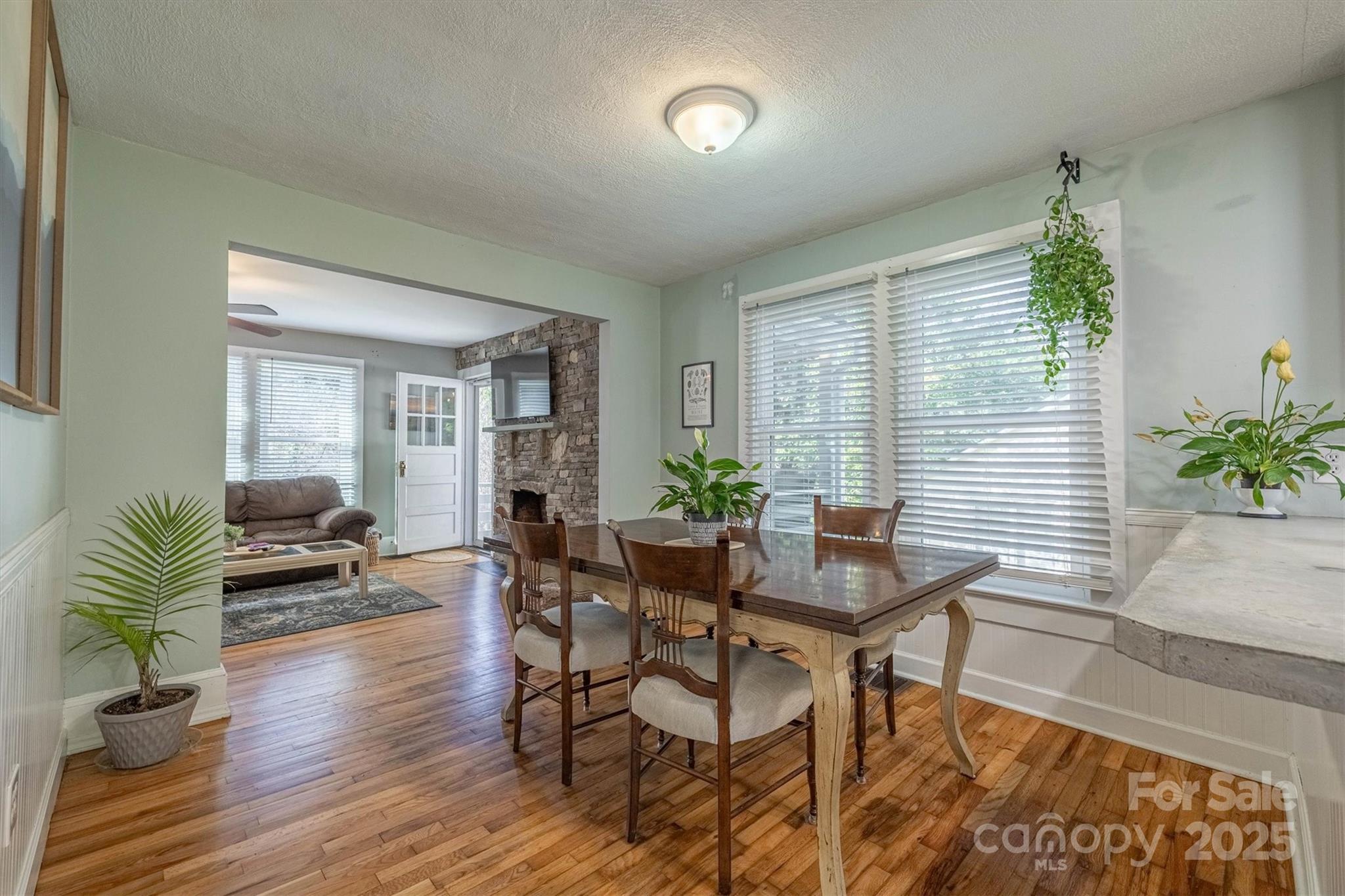 244 N Anderson Street