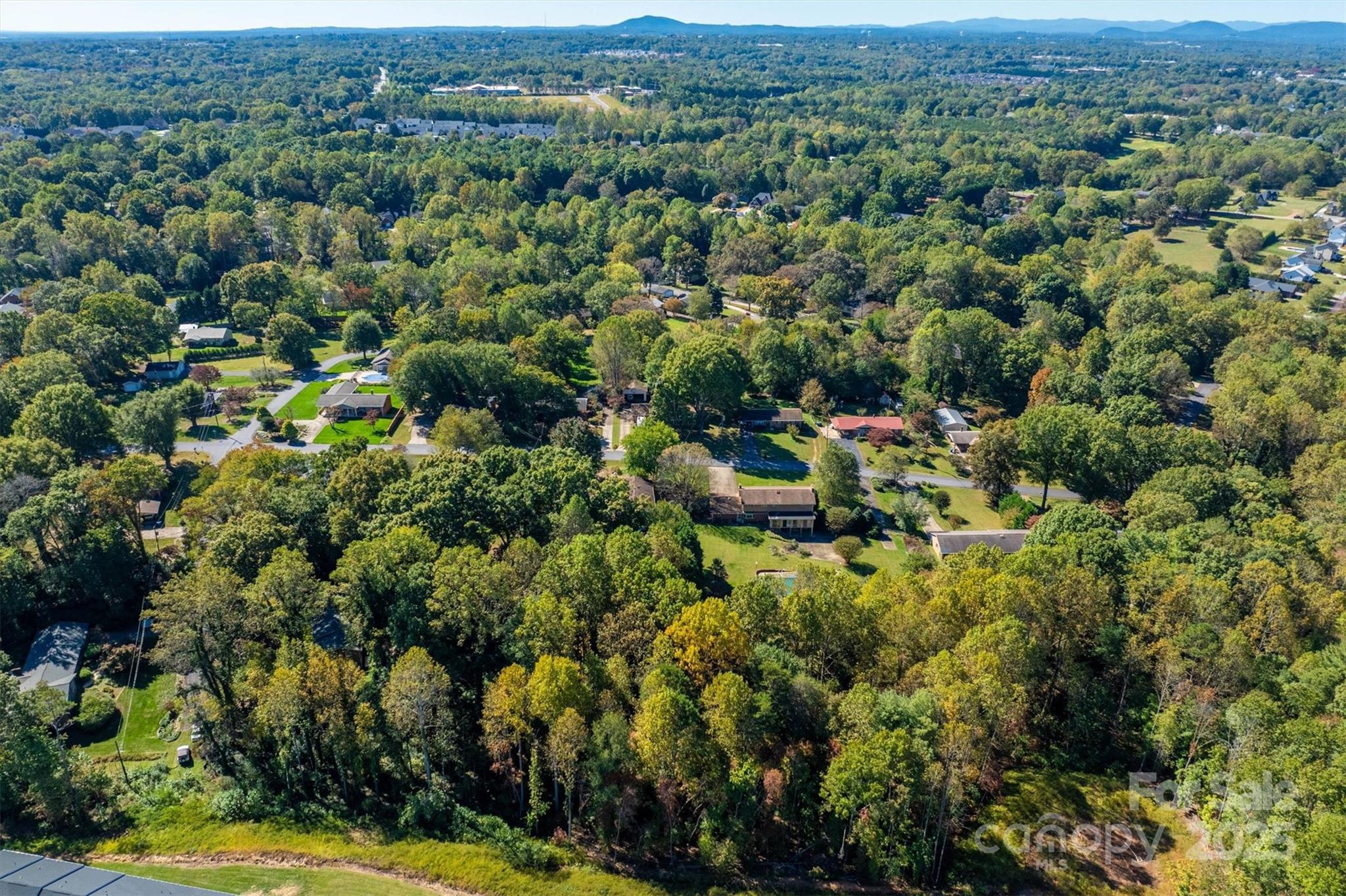 1341 36th Avenue Drive NE