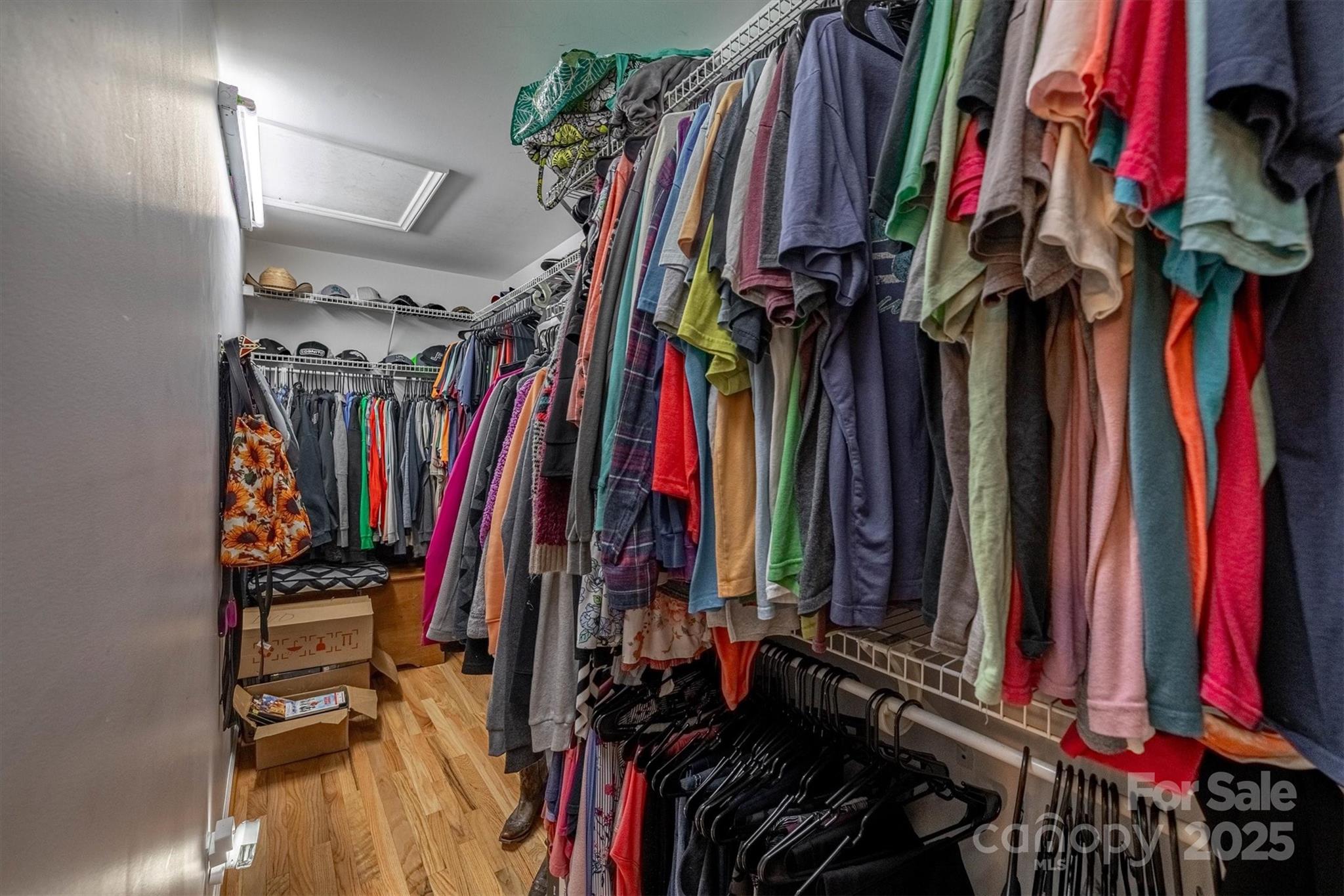 1341 36th Avenue Drive NE