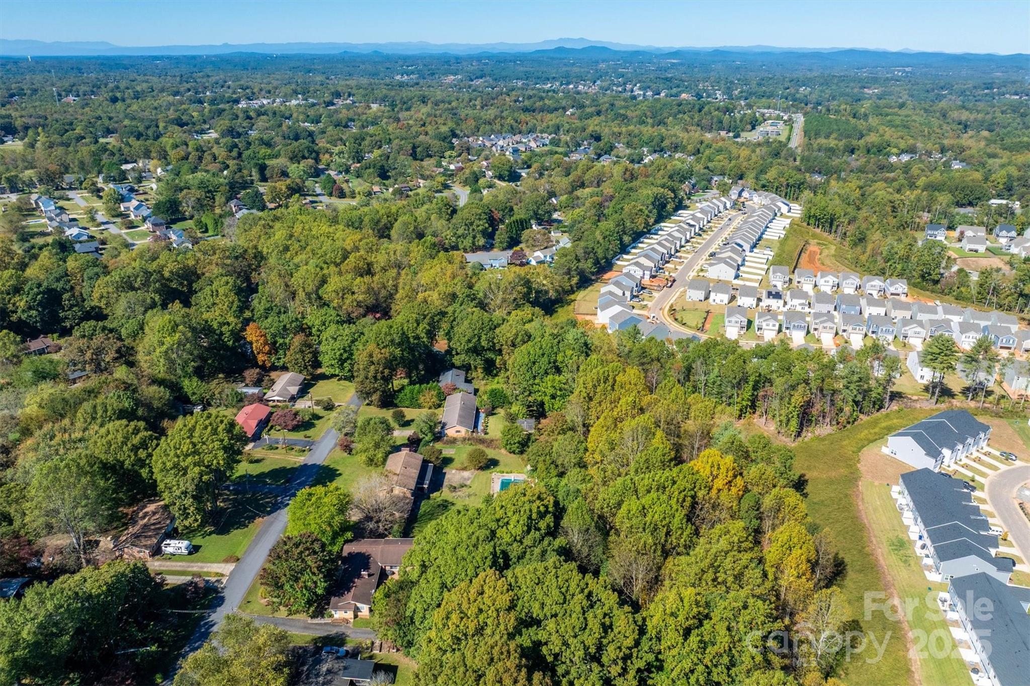 1341 36th Avenue Drive NE