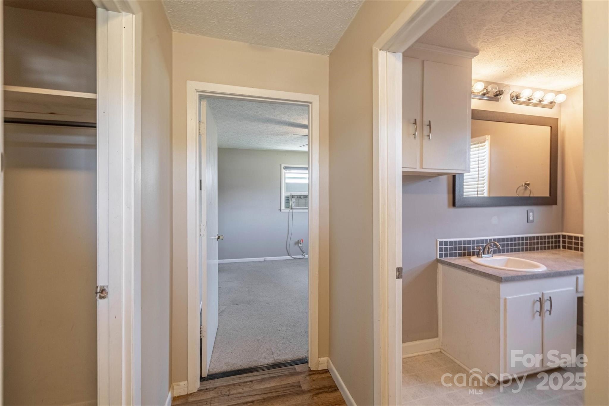 2986 Green Pasture Lane