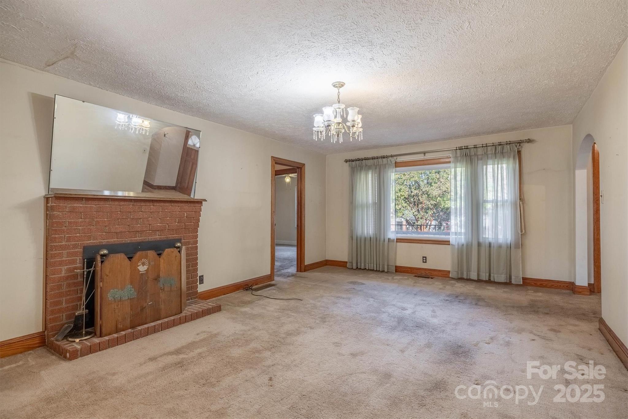 2986 Green Pasture Lane