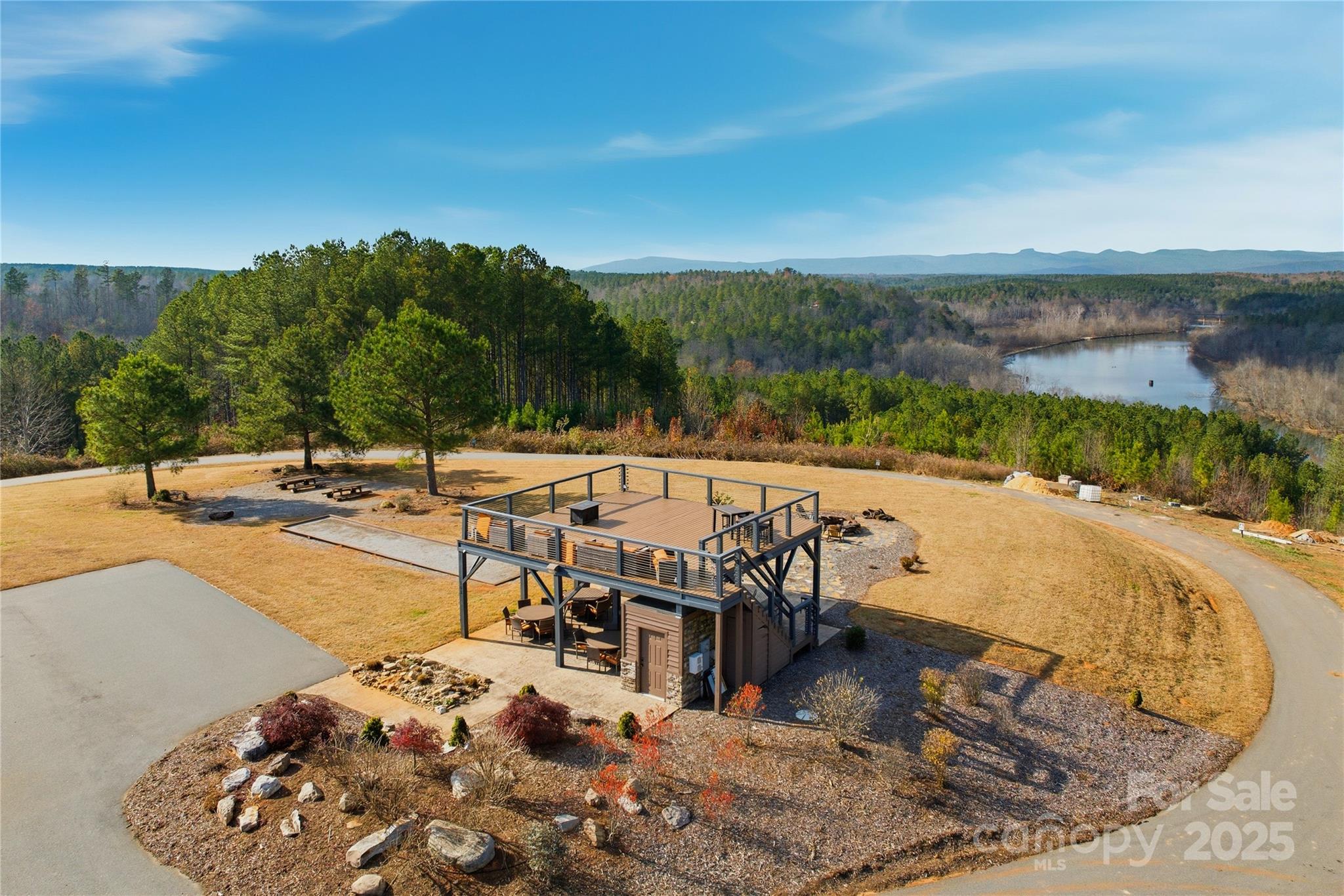 161 W Settings Boulevard NW