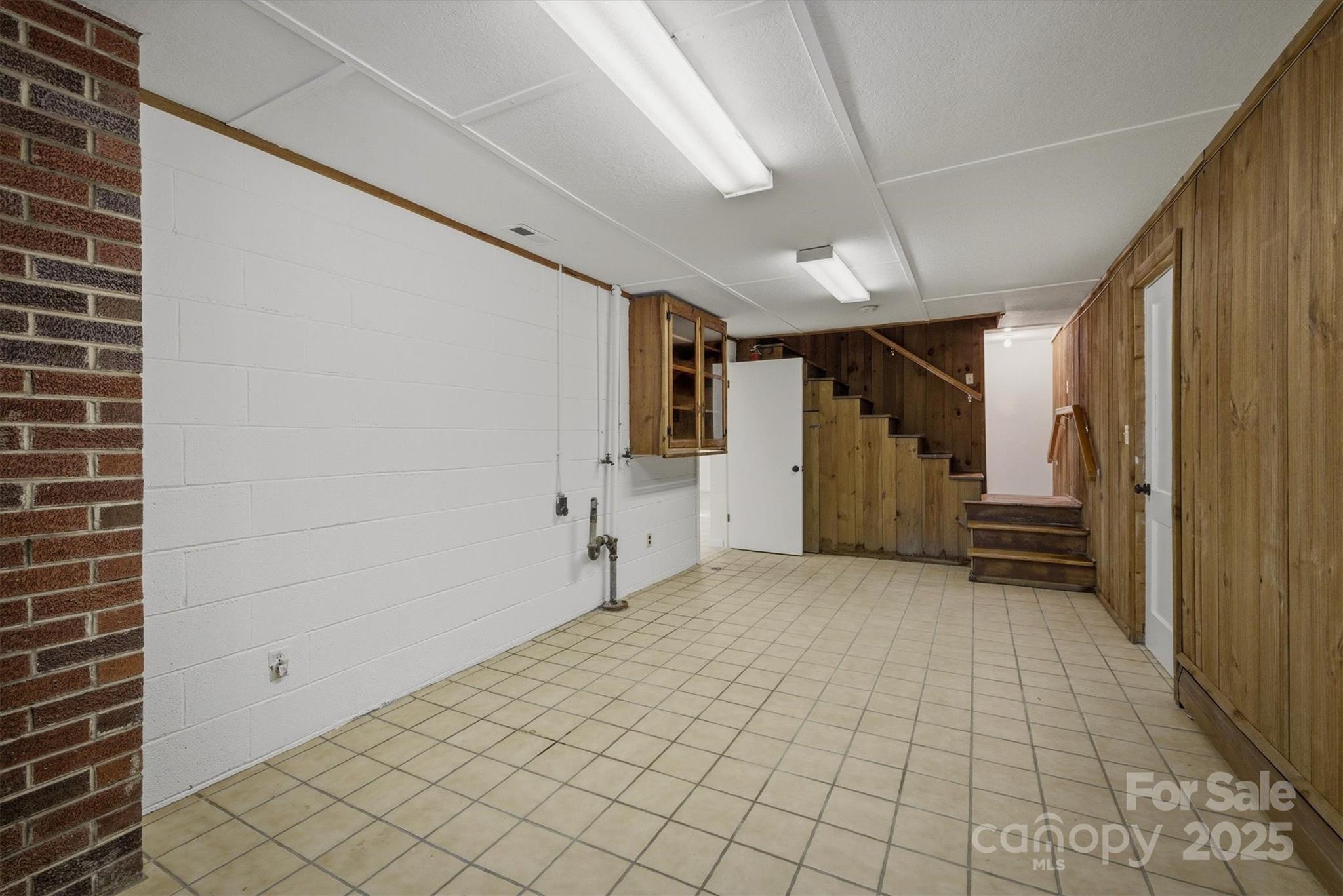 2705 W US 70 Highway