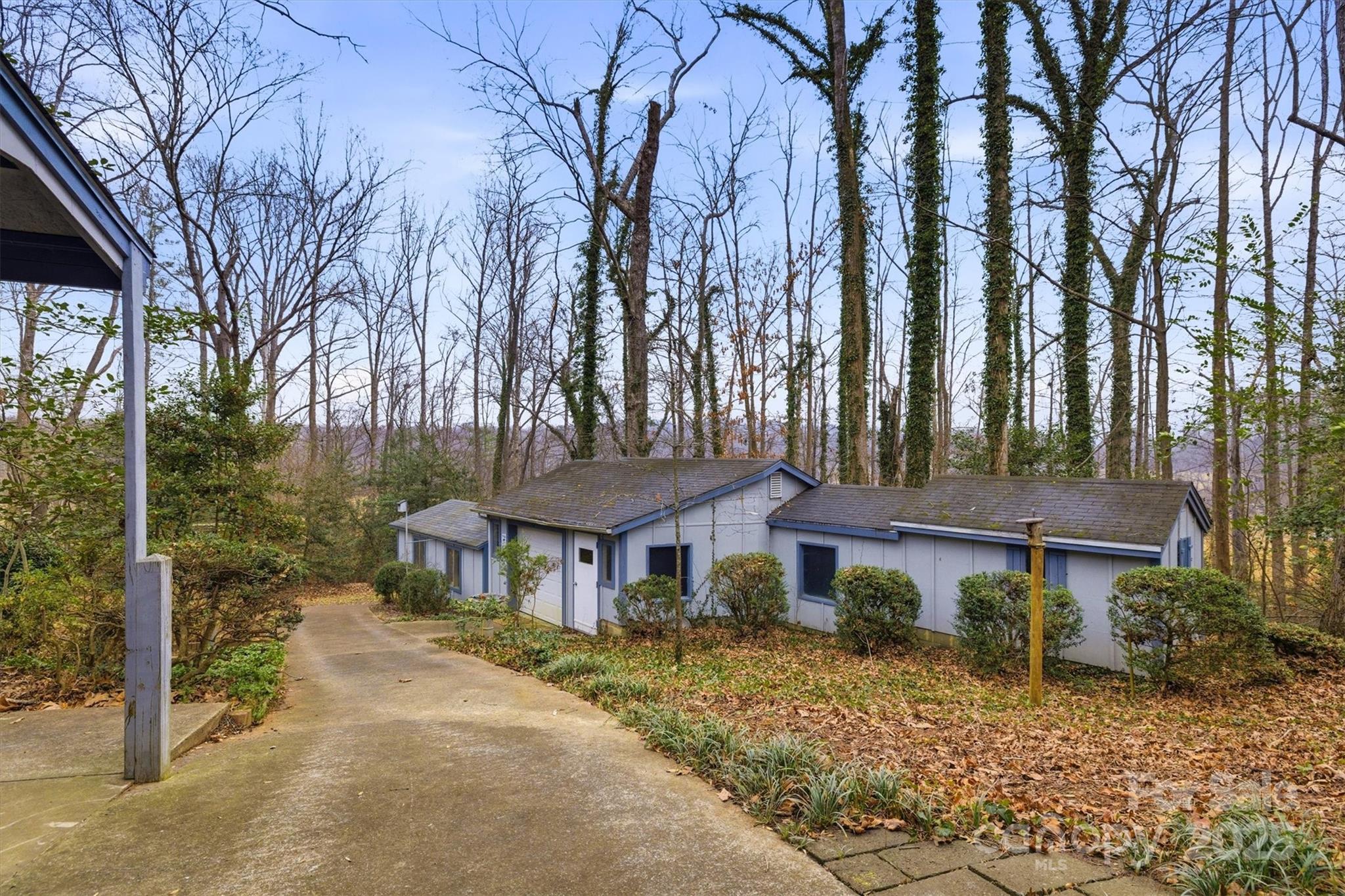 119 Crest Hill Drive