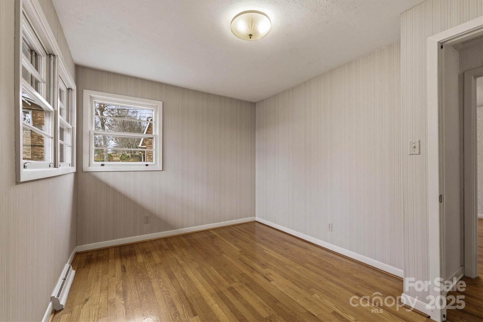 119 Crest Hill Drive