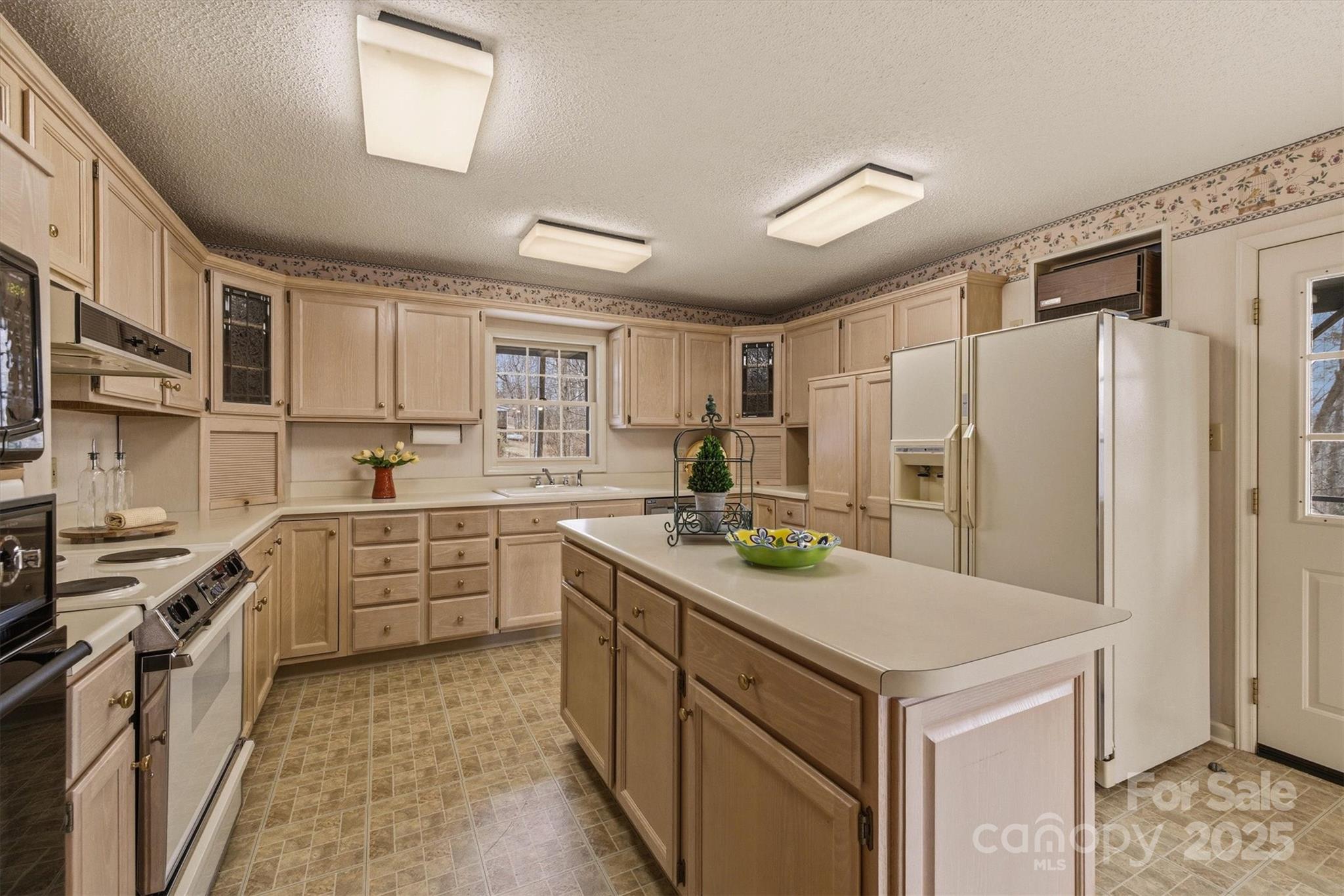 119 Crest Hill Drive