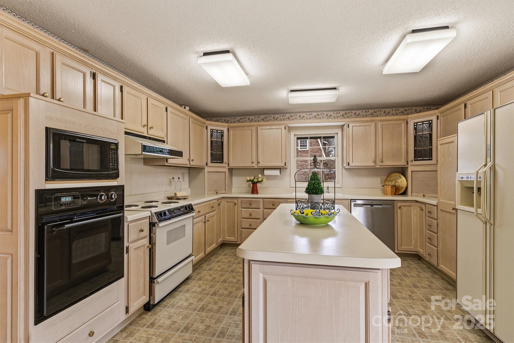 119 Crest Hill Drive