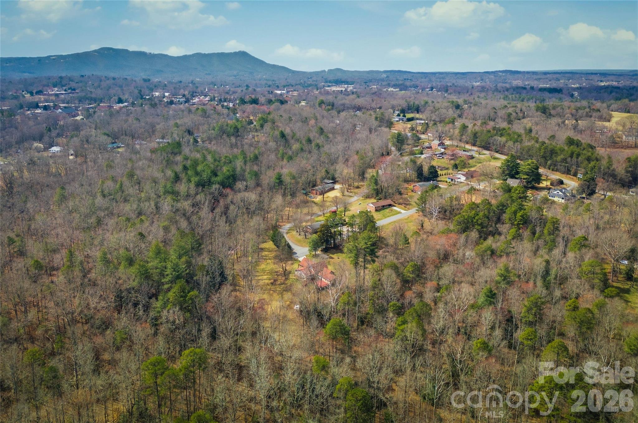 917 Zeline Avenue NE