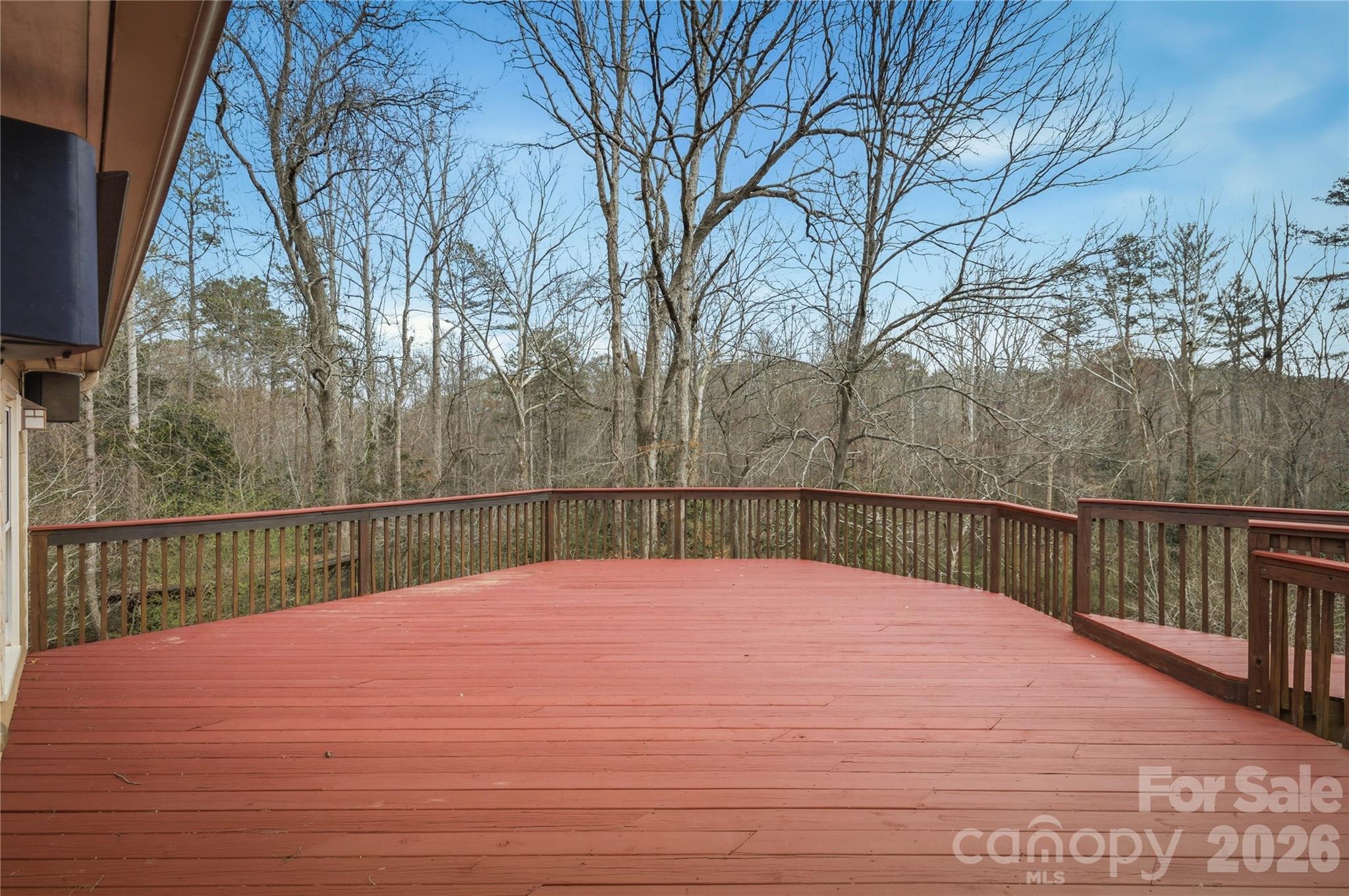 917 Zeline Avenue NE