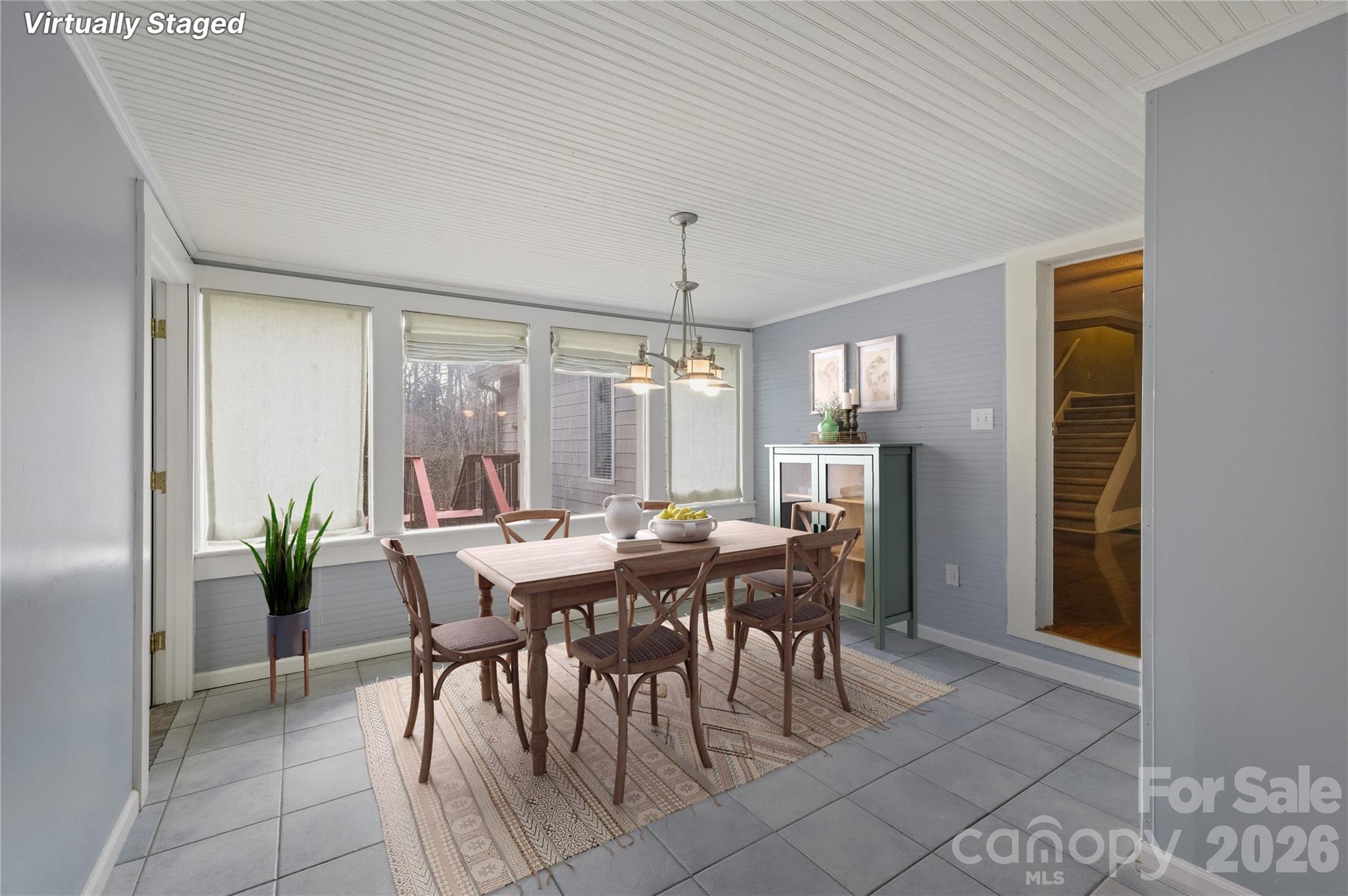 917 Zeline Avenue NE