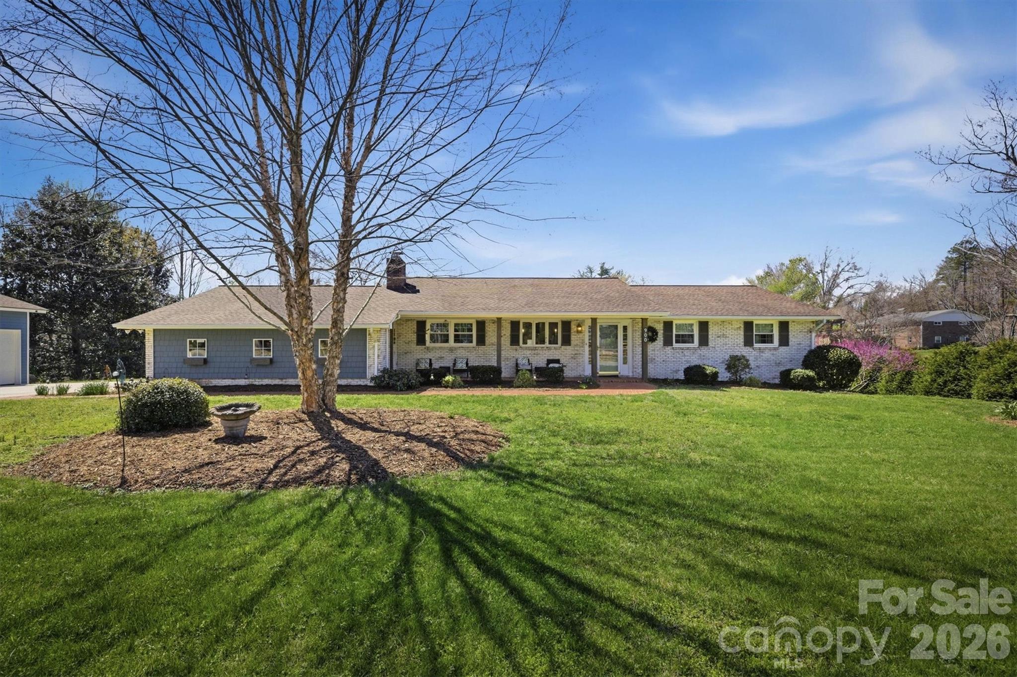 900 Magnolia Avenue NE