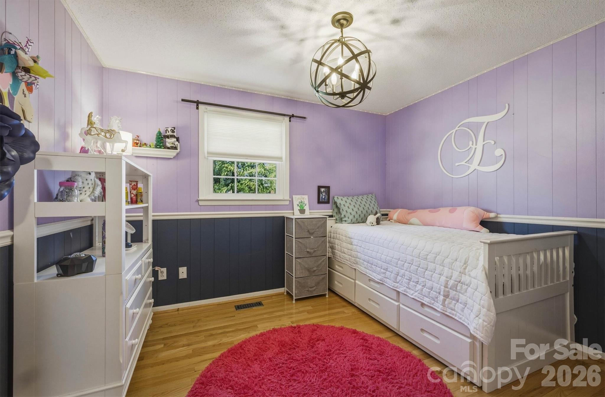 900 Magnolia Avenue NE