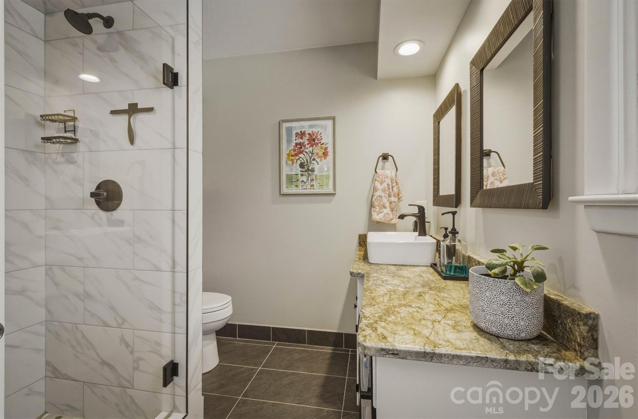 900 Magnolia Avenue NE