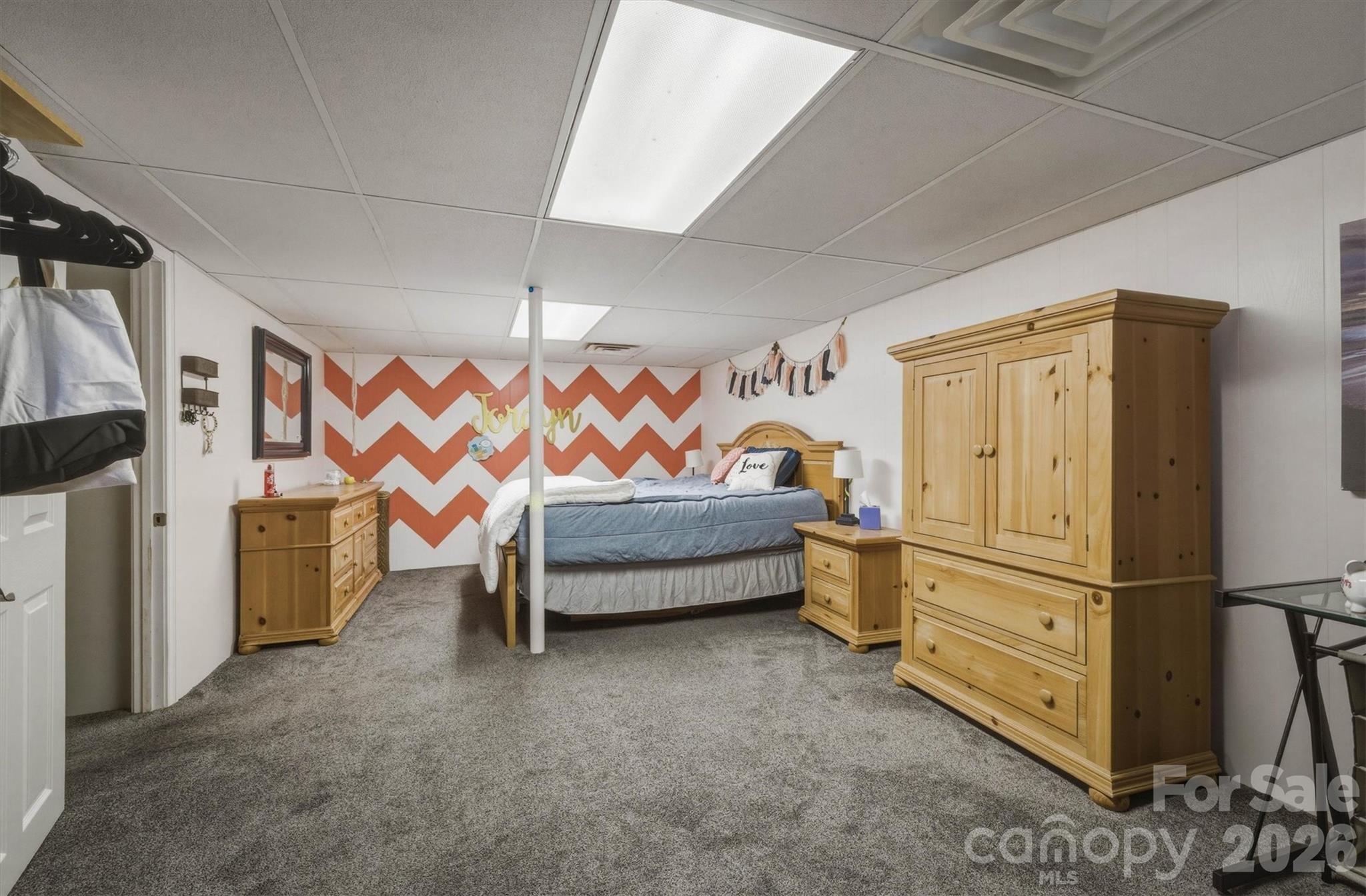 900 Magnolia Avenue NE