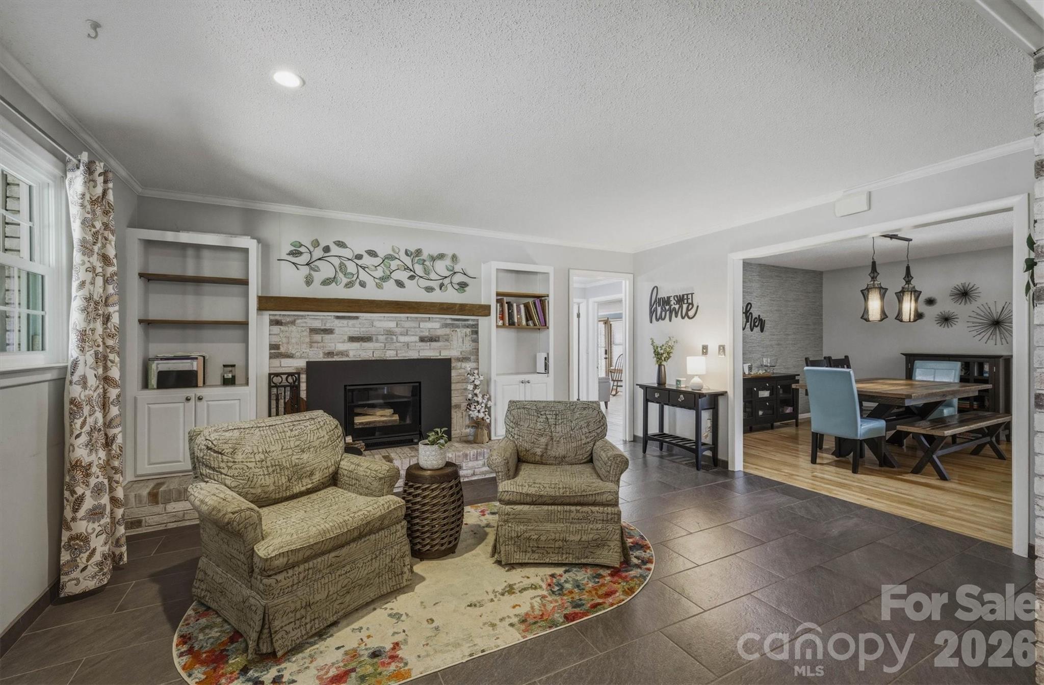 900 Magnolia Avenue NE