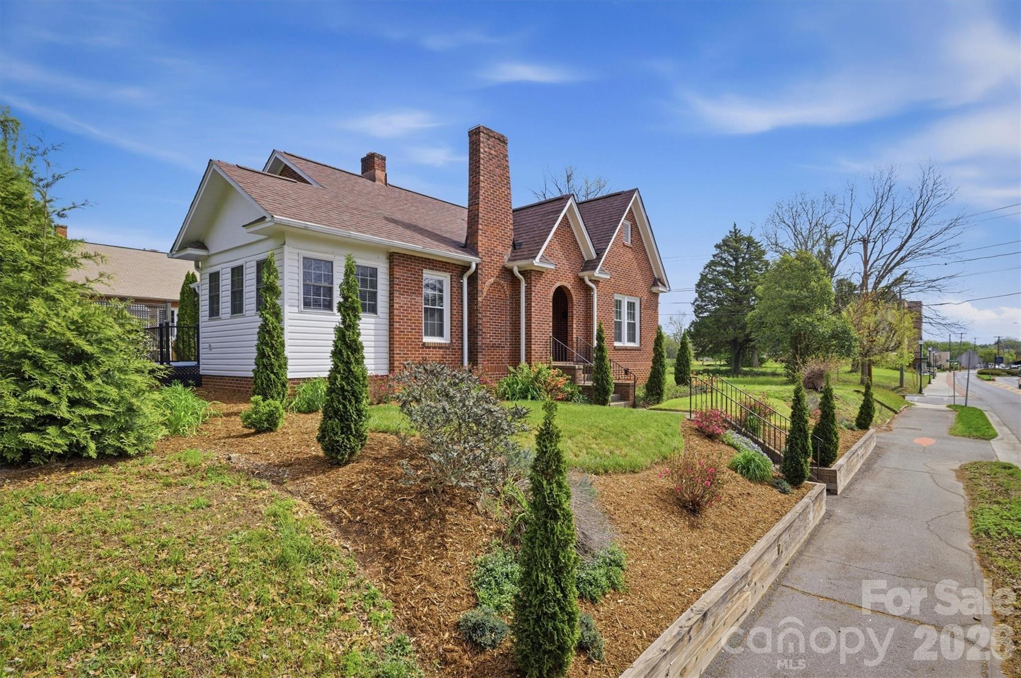 406 N Green Street