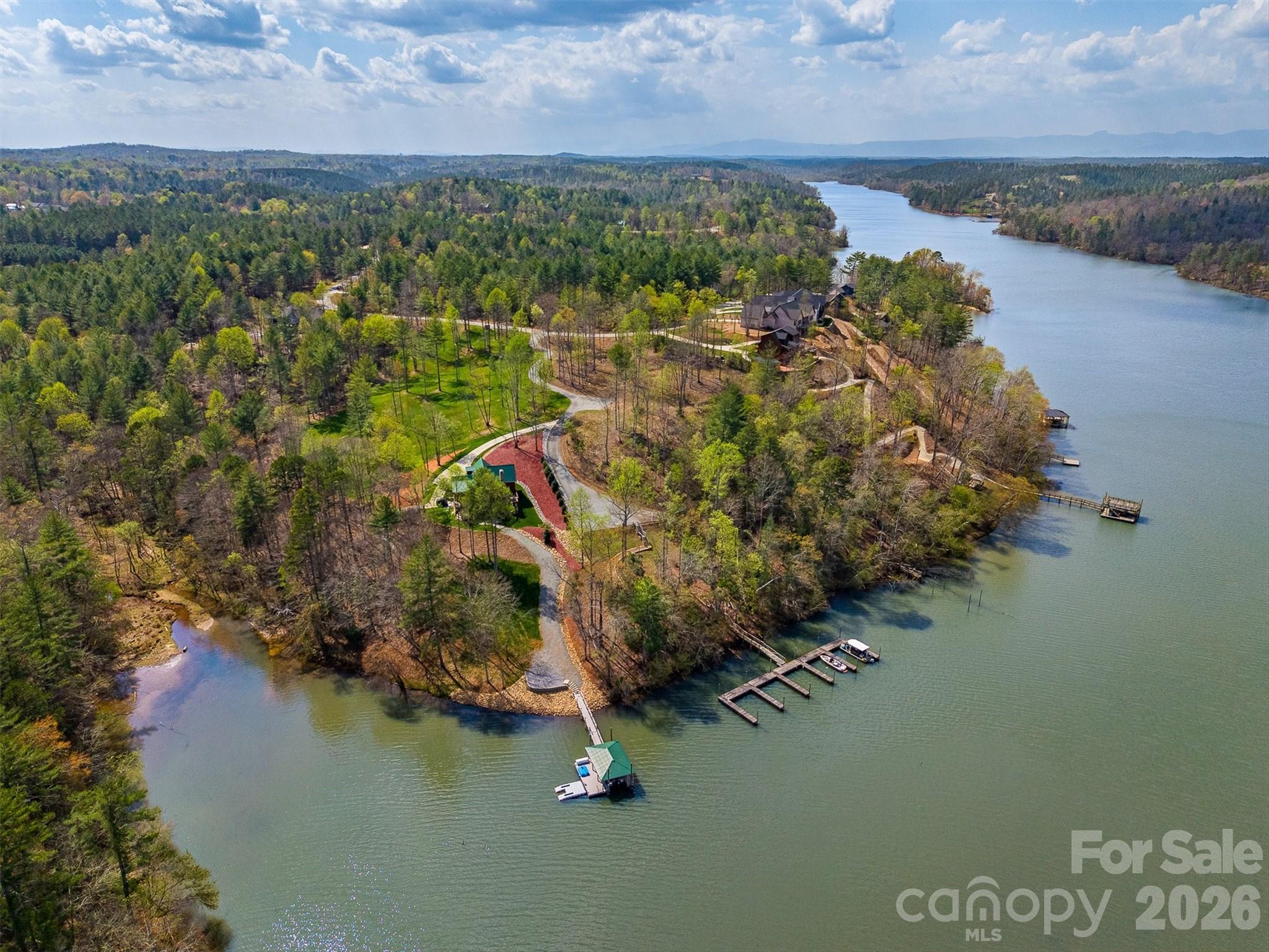 3175 Peninsula Pointe Drive NW