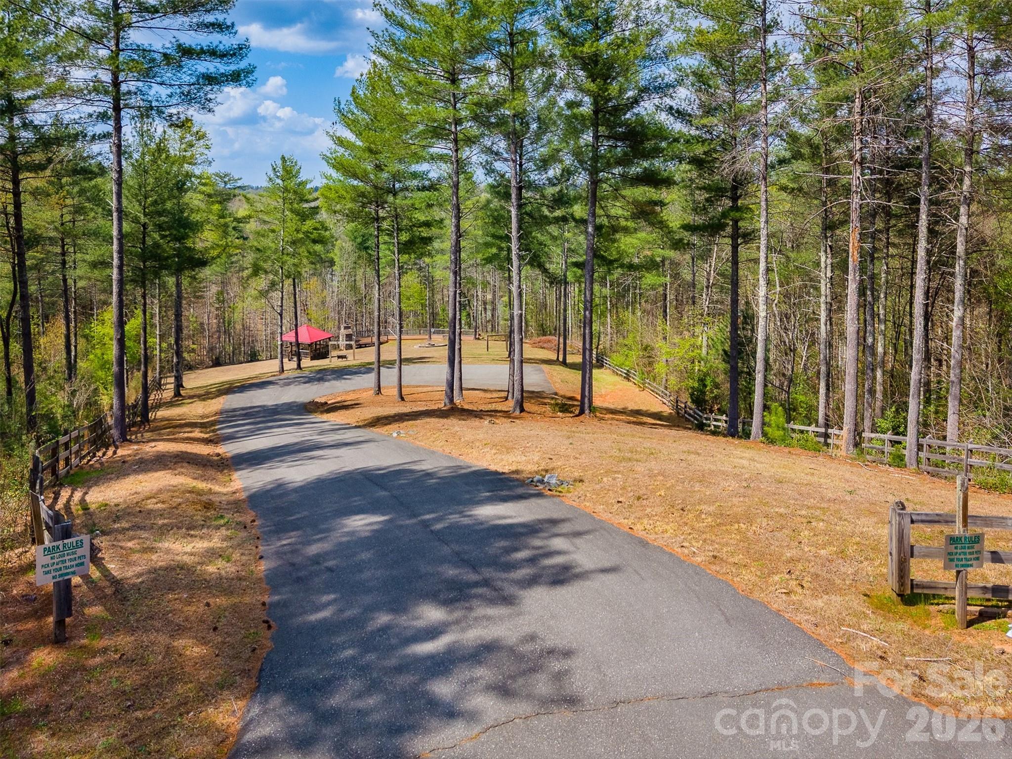 3175 Peninsula Pointe Drive NW