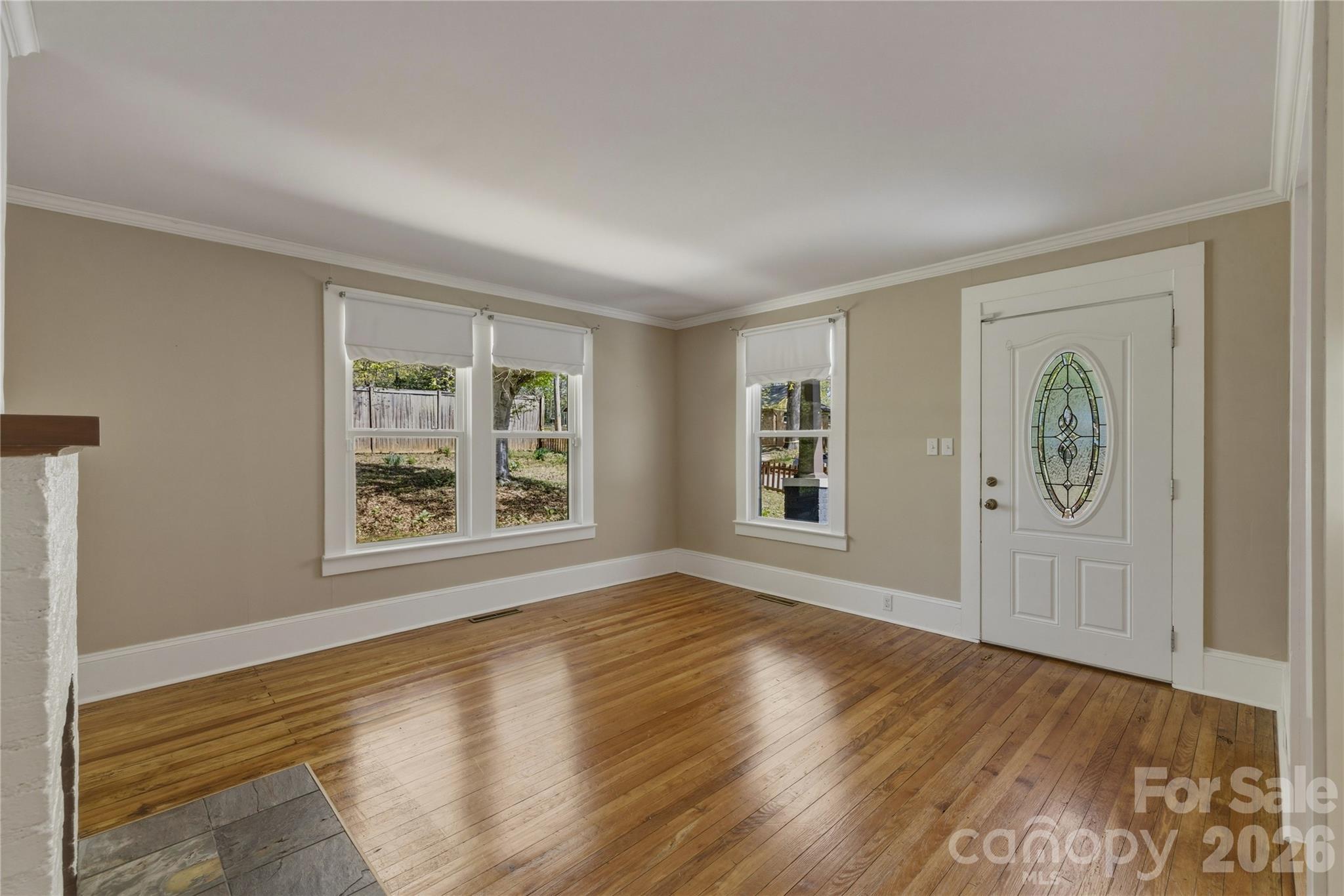 512 Alexander Avenue