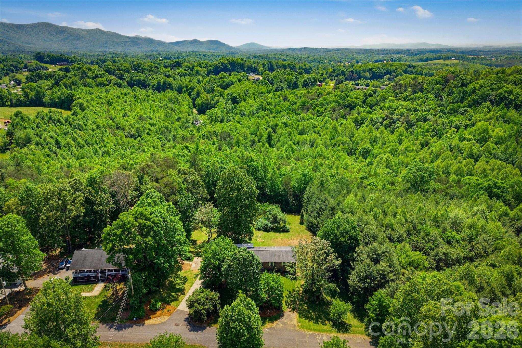 1983 Pinecrest Drive