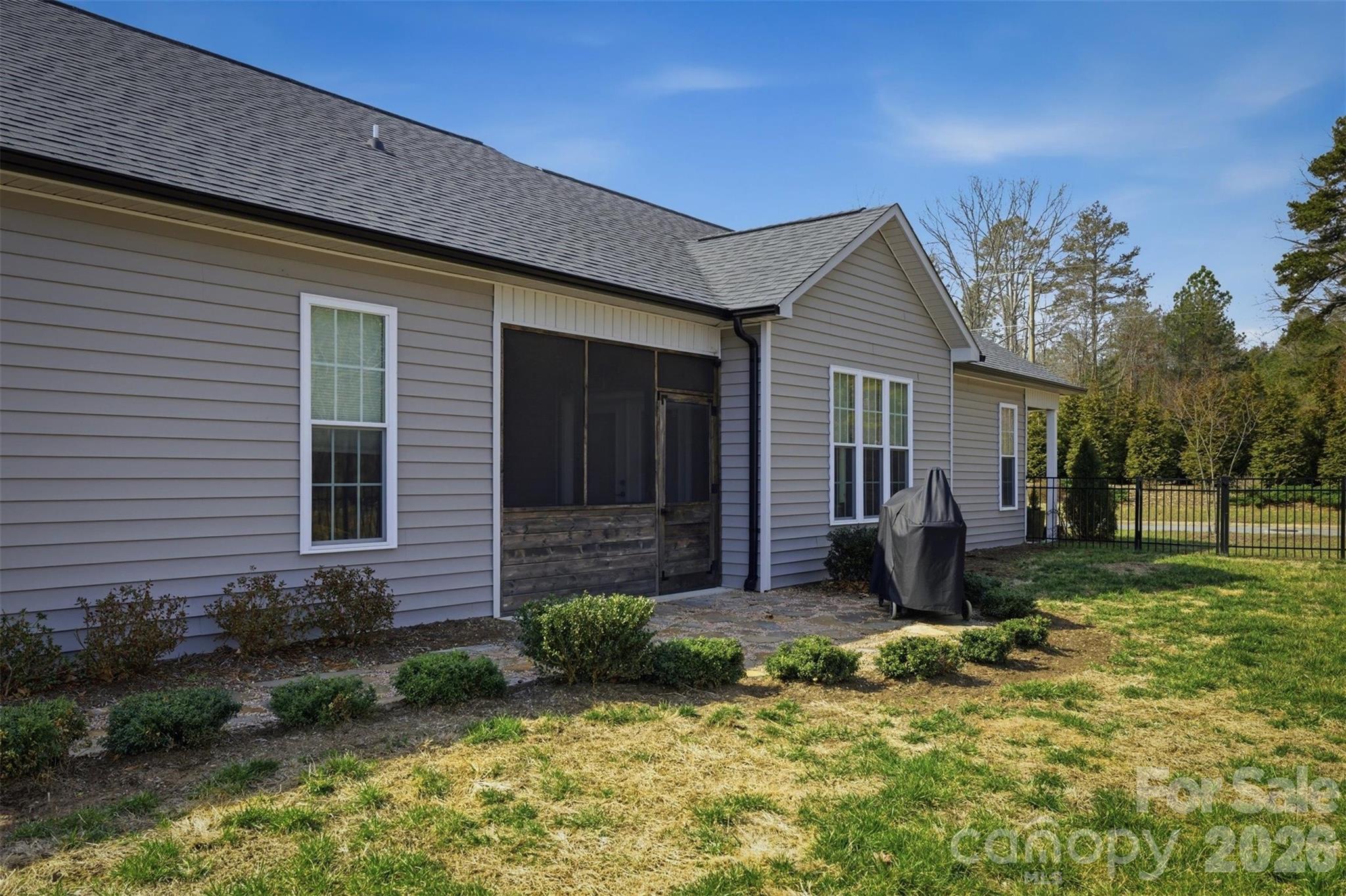 152 Eagles Landing