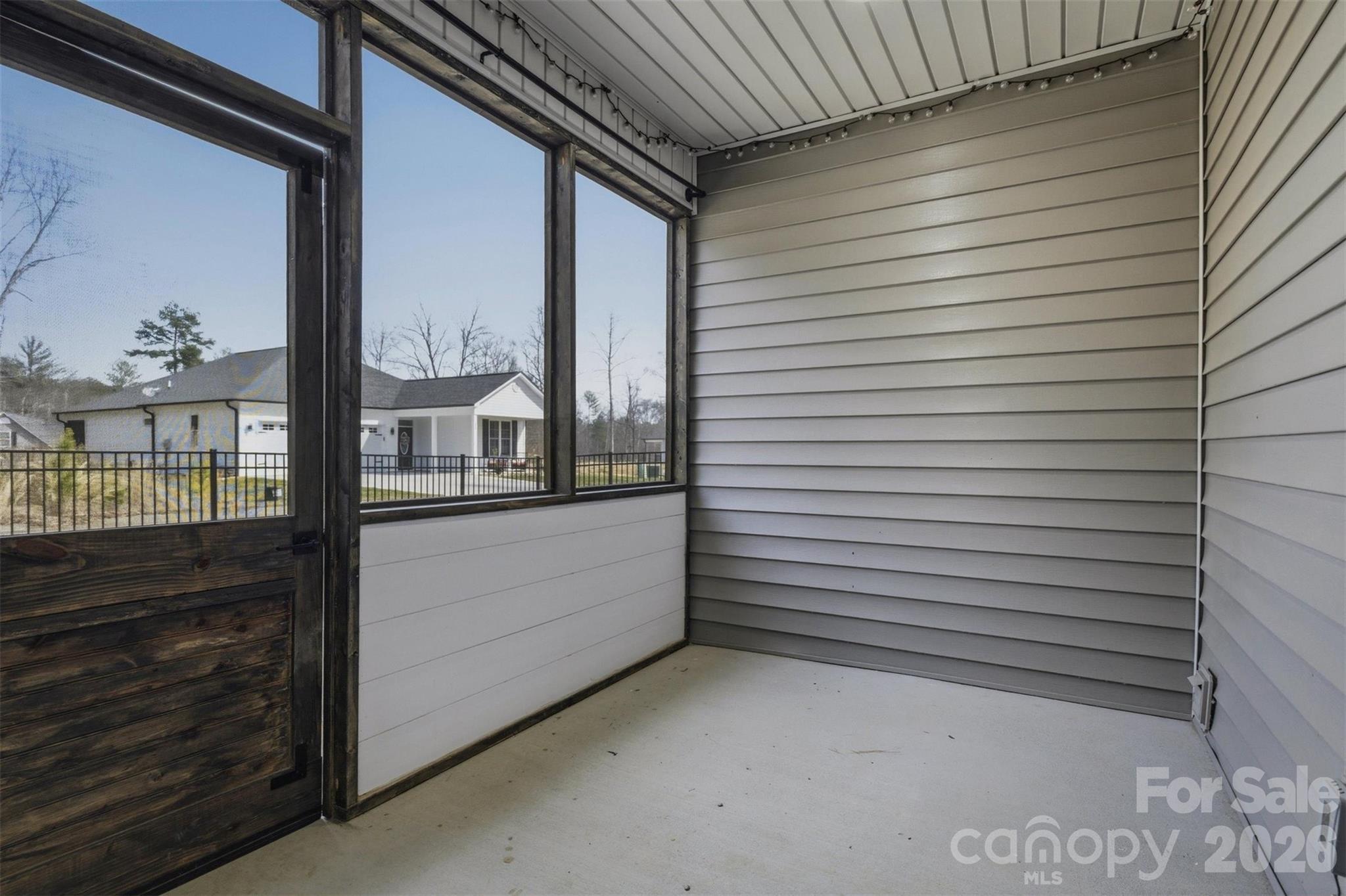 152 Eagles Landing
