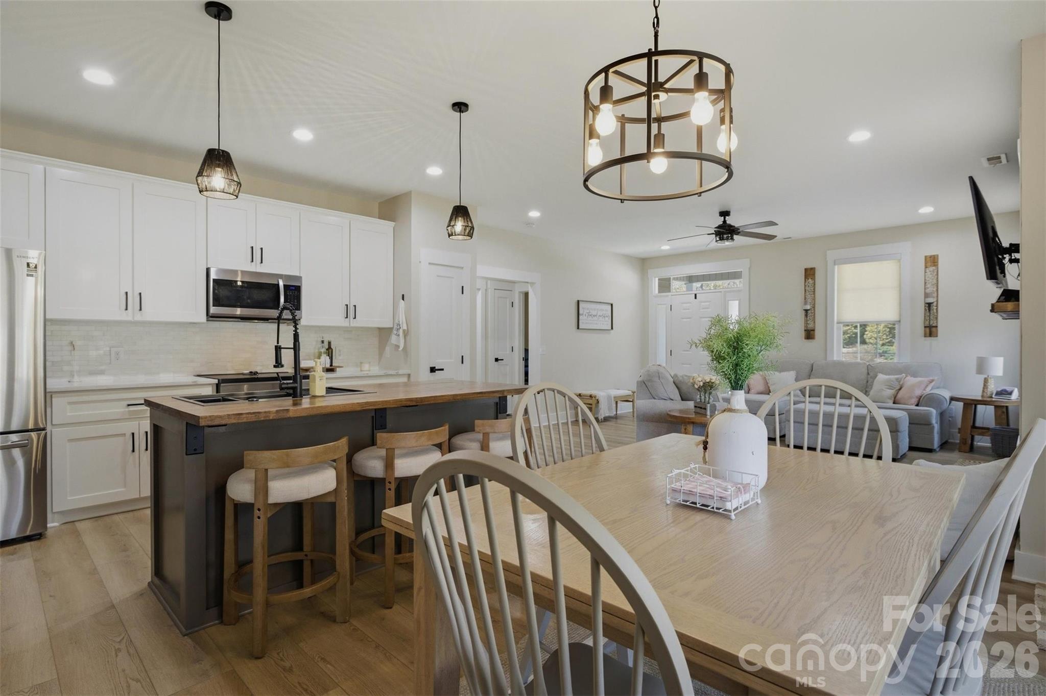 152 Eagles Landing