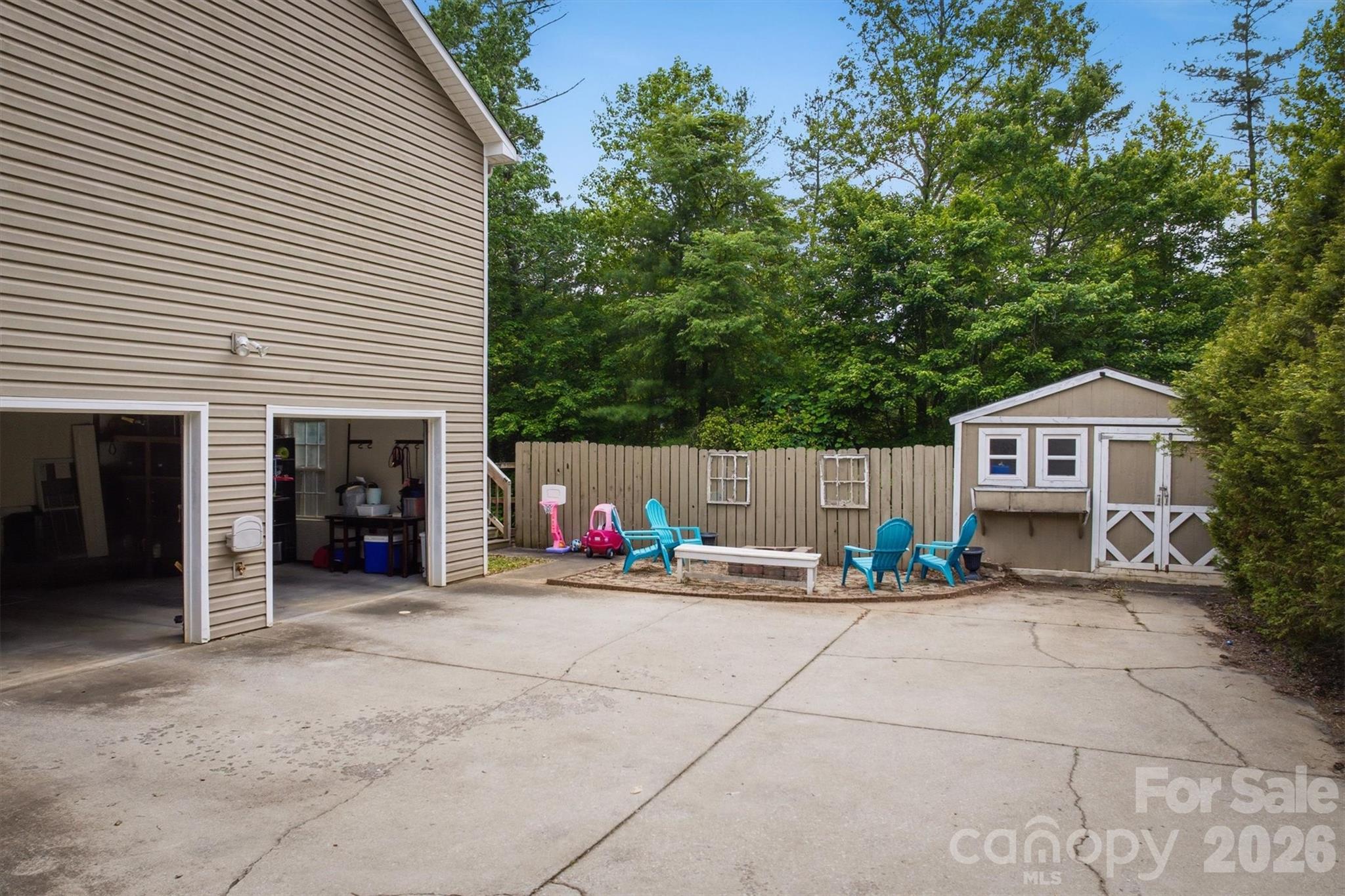 249 Forest Glen Way