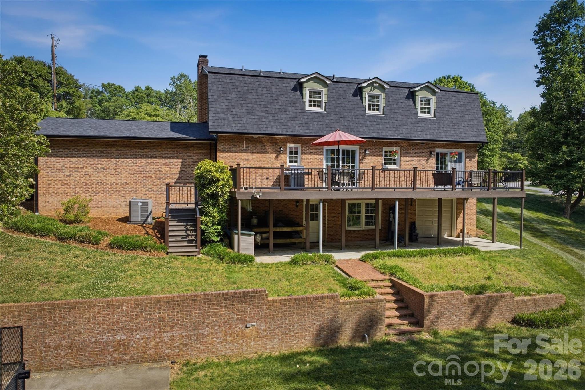 103 Wedgewood Court
